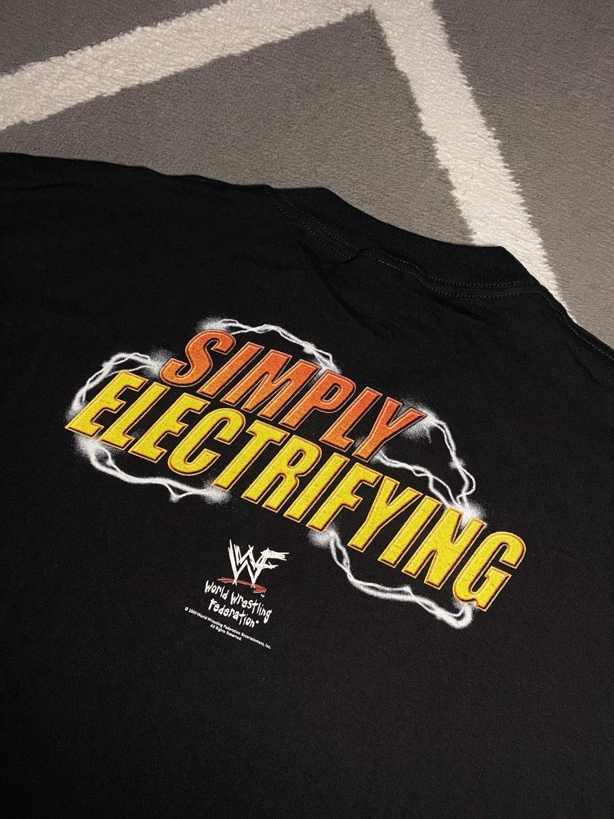 Band Tees × Vintage × WWE Vintage 00’s 2000 WWF The Rock Dwayne Johnson men’s T-shirt Size US XL / EU 56 / 4 - 9 Thumbnail