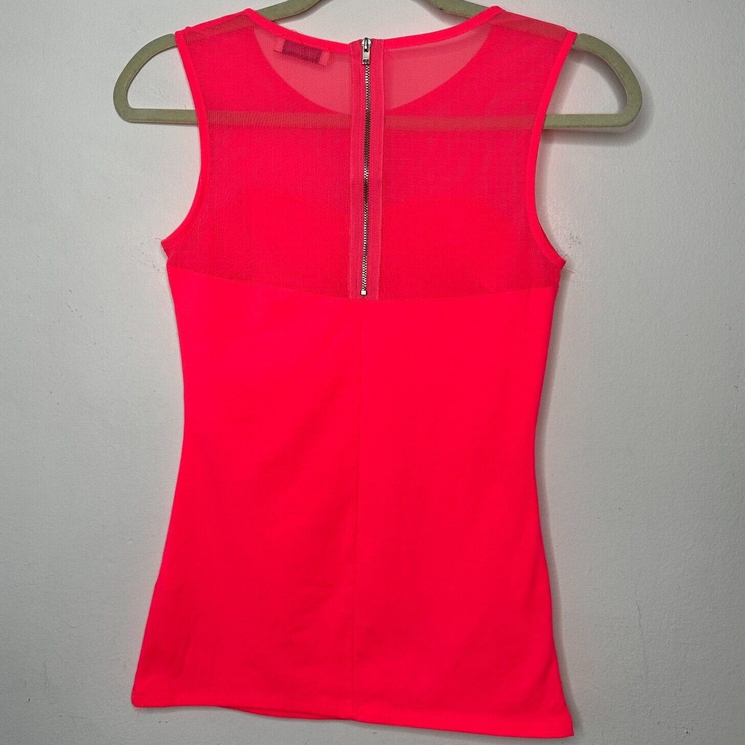 Pull & Bear Pull & Bear Bright Pink Sleeveless Cotton Sheer Mesh Top XS Size XS / US 0-2 / IT 36-38 - 12 Thumbnail