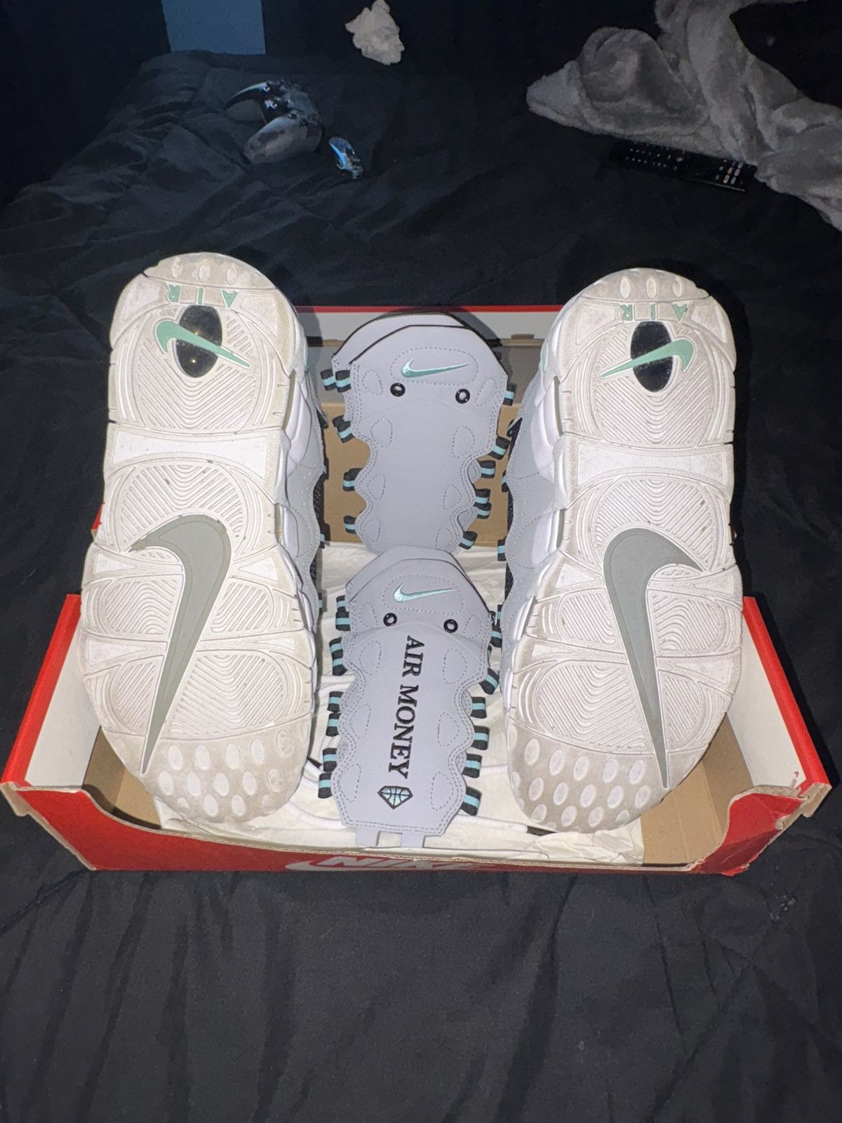 Nike Nike air money Size US 8.5 / EU 41-42 - 2 Thumbnail
