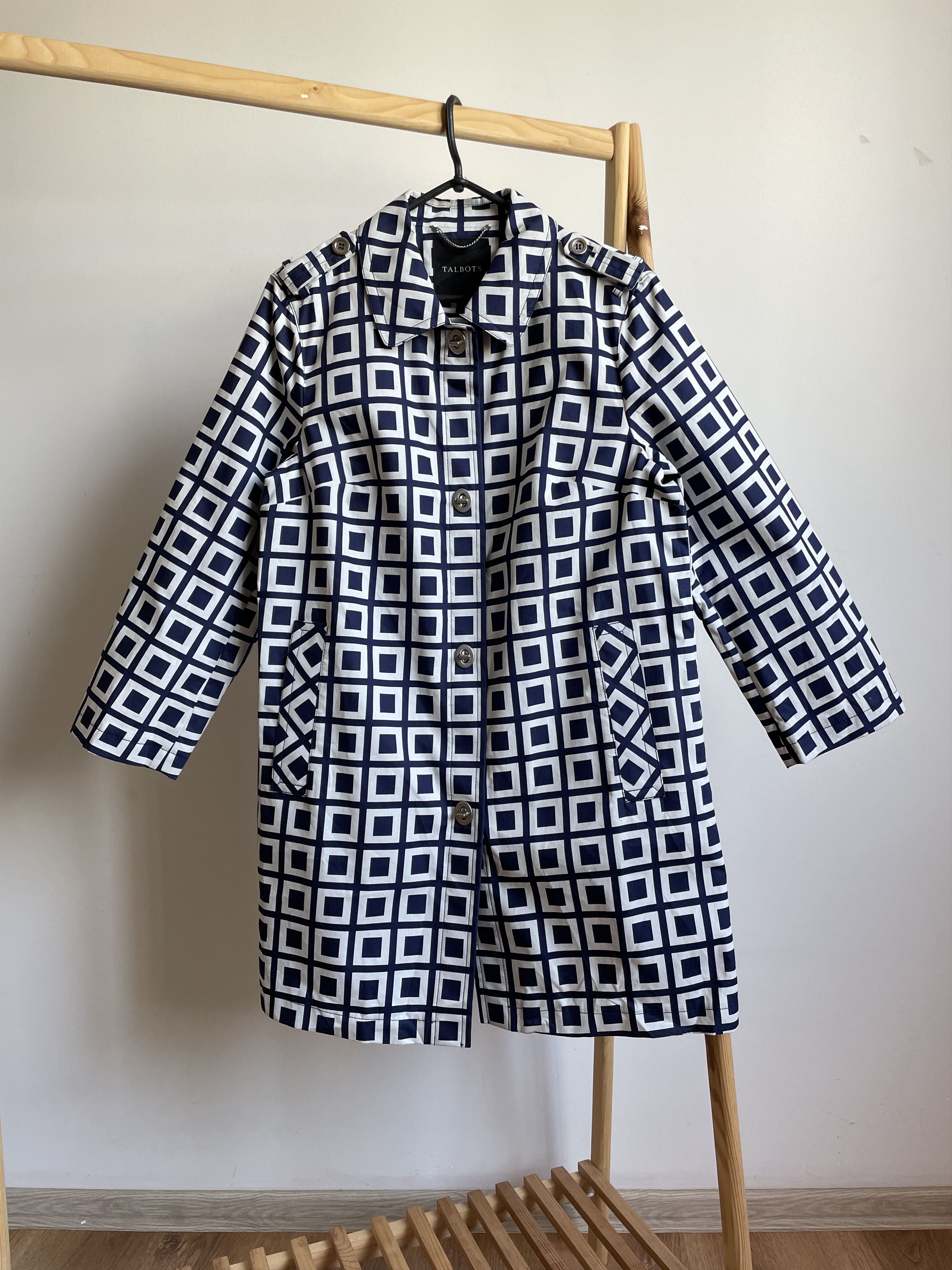 Talbots Talbots Womens Geometrical Pattewn Rain Coat Size 12 Size XL / US 12-14 / IT 48-50 - 1 Thumbnail