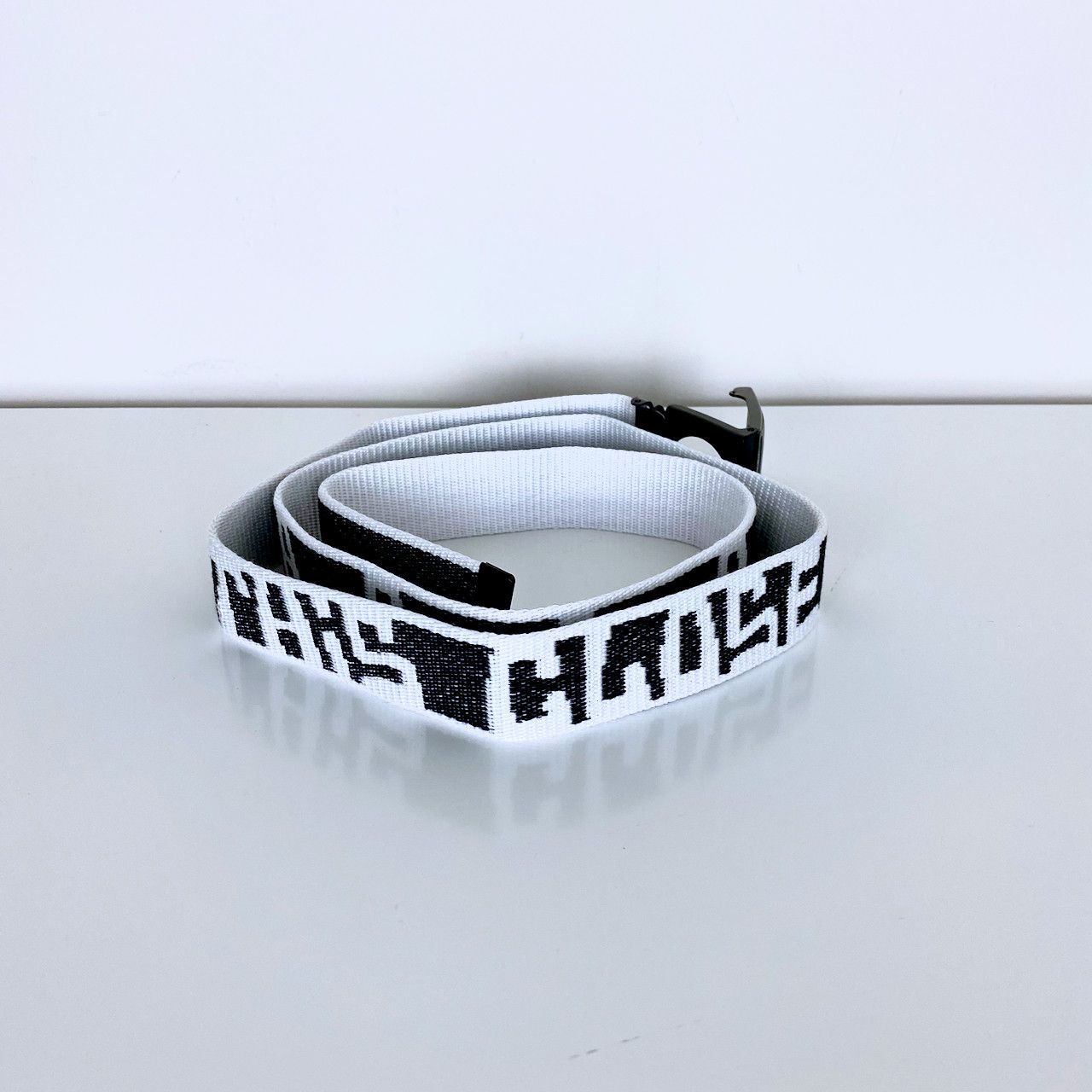 Iggy IGGY NYC THIS CLOSE TO FALLING APART BELT Size ONE SIZE - 2 Thumbnail