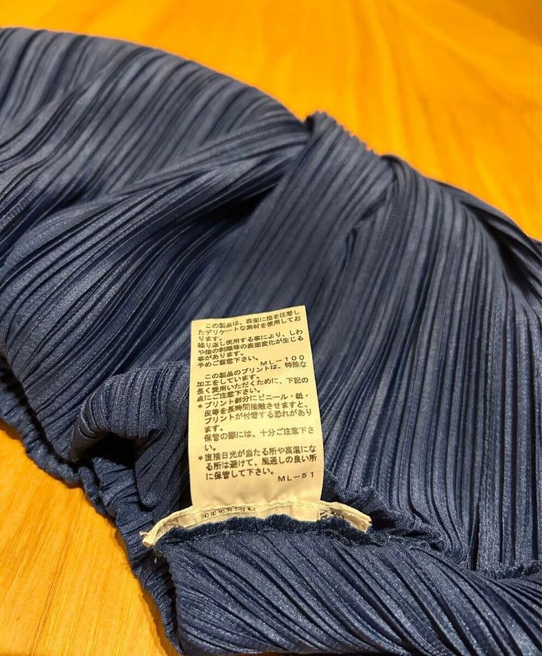 Issey Miyake Issey Miyake size:4 Dark blue pleated dress Size S / US 4 / IT 40 - 6 Thumbnail