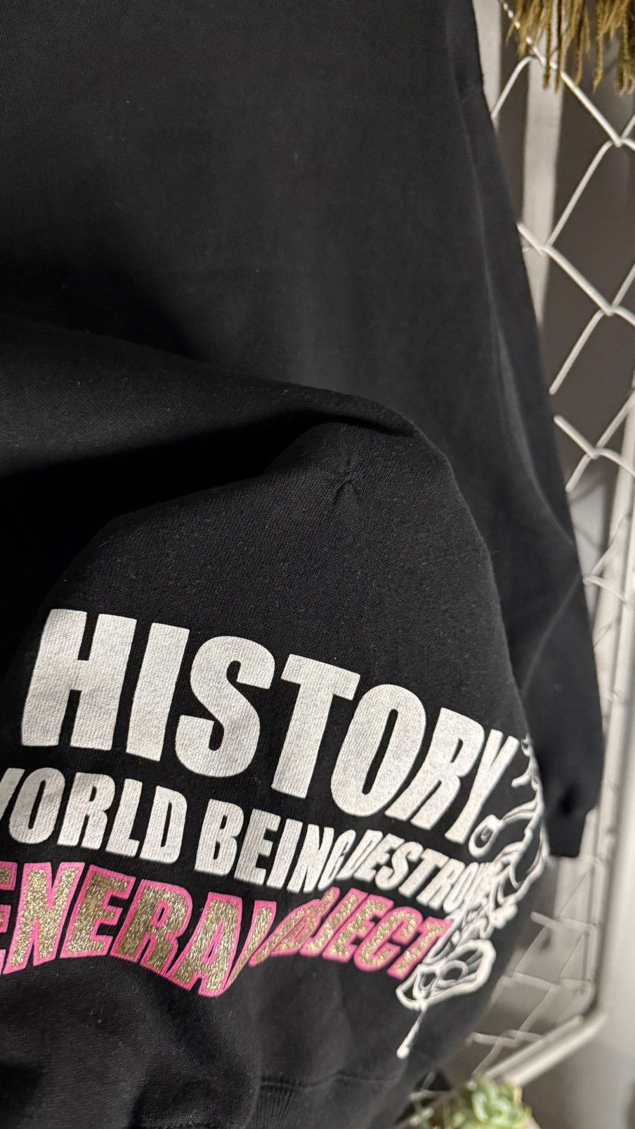 Vintage y2k STRANGE HEAVEN COOL GRAPHIC SWEATSHIRT Size US L / EU 52-54 / 3 - 11 Thumbnail