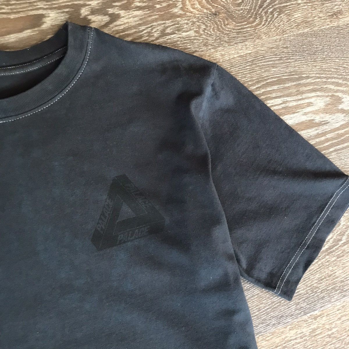 Palace Palace Tri-Shadow T-Shirt Mens M Big Logo Size US M / EU 48-50 / 2 - 4 Thumbnail