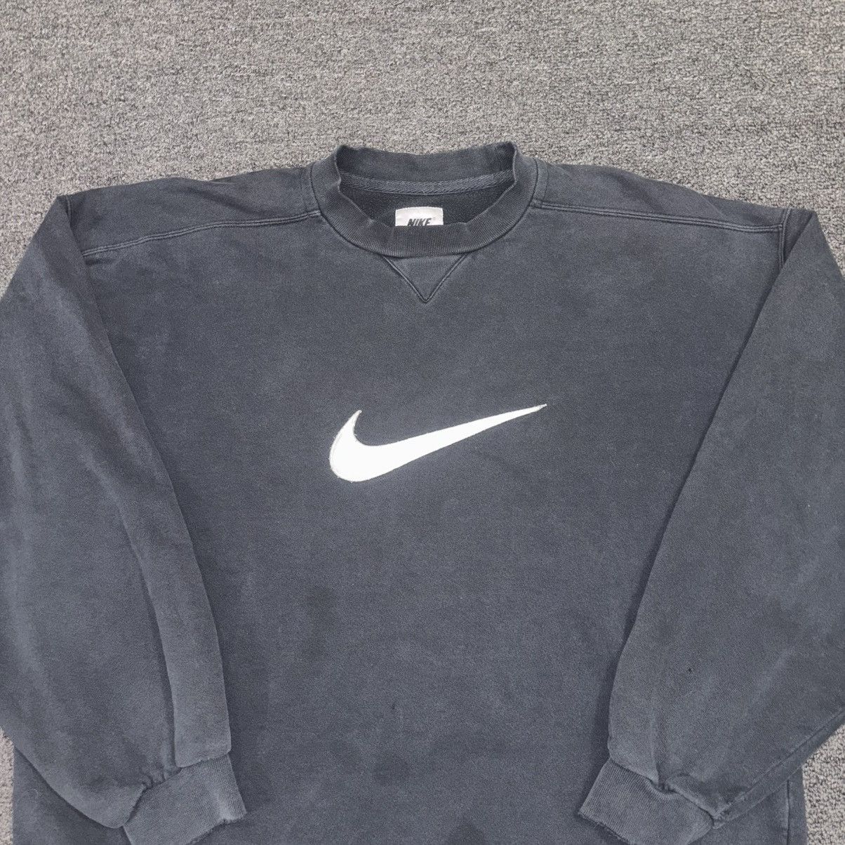 Nike Vintage Nike Swoosh Crewneck Center Logo Distressed Faded XL Size US XL / EU 56 / 4 - 2 Thumbnail
