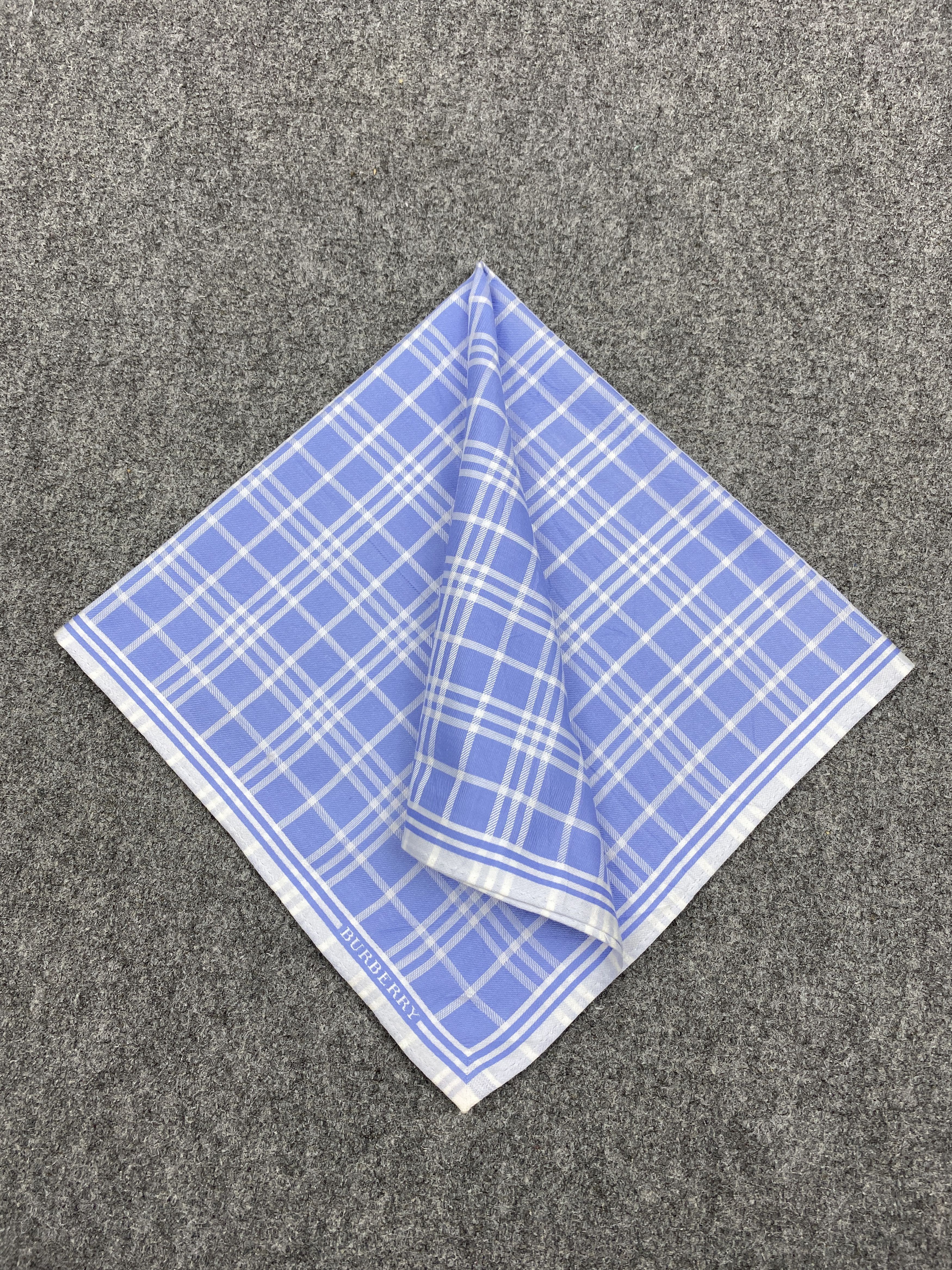 Burberry Burberrys Handkerchief / Bandana / Neckerchief HKC0245 Size ONE SIZE - 3 Thumbnail