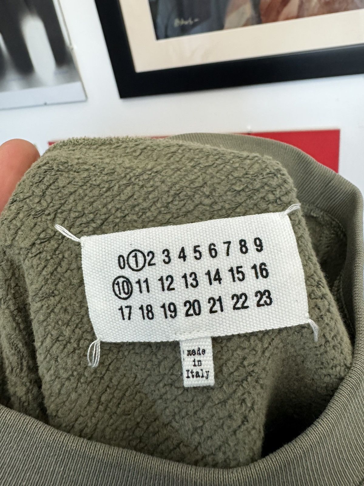 Maison Margiela SS23 Maison Margiela Distressed Faded Logo Cropped Crewneck Size US M / EU 48-50 / 2 - 5 Thumbnail