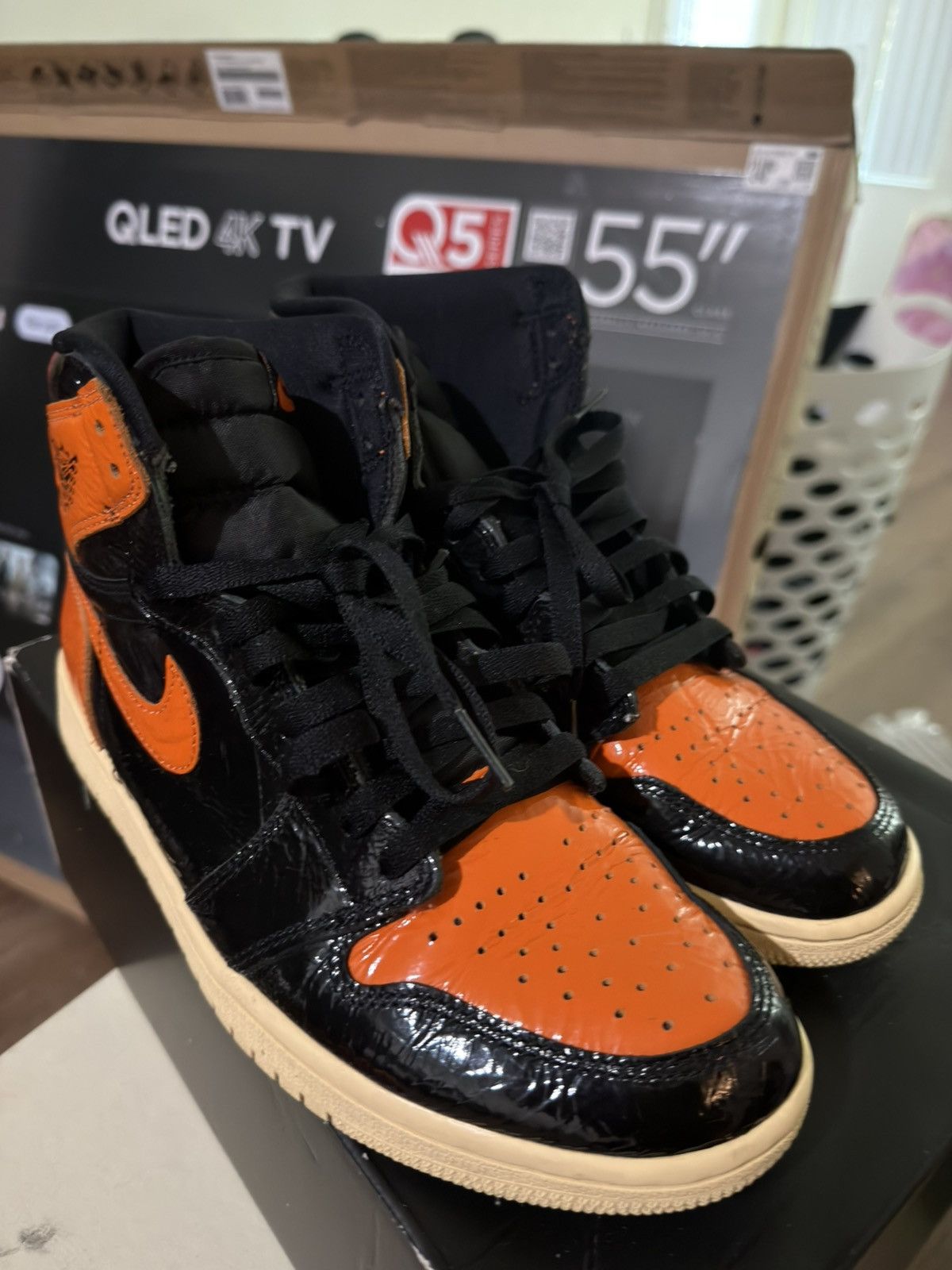 Jordan Brand Shattered Backboards Size US 8 / EU 41 - 7 Thumbnail