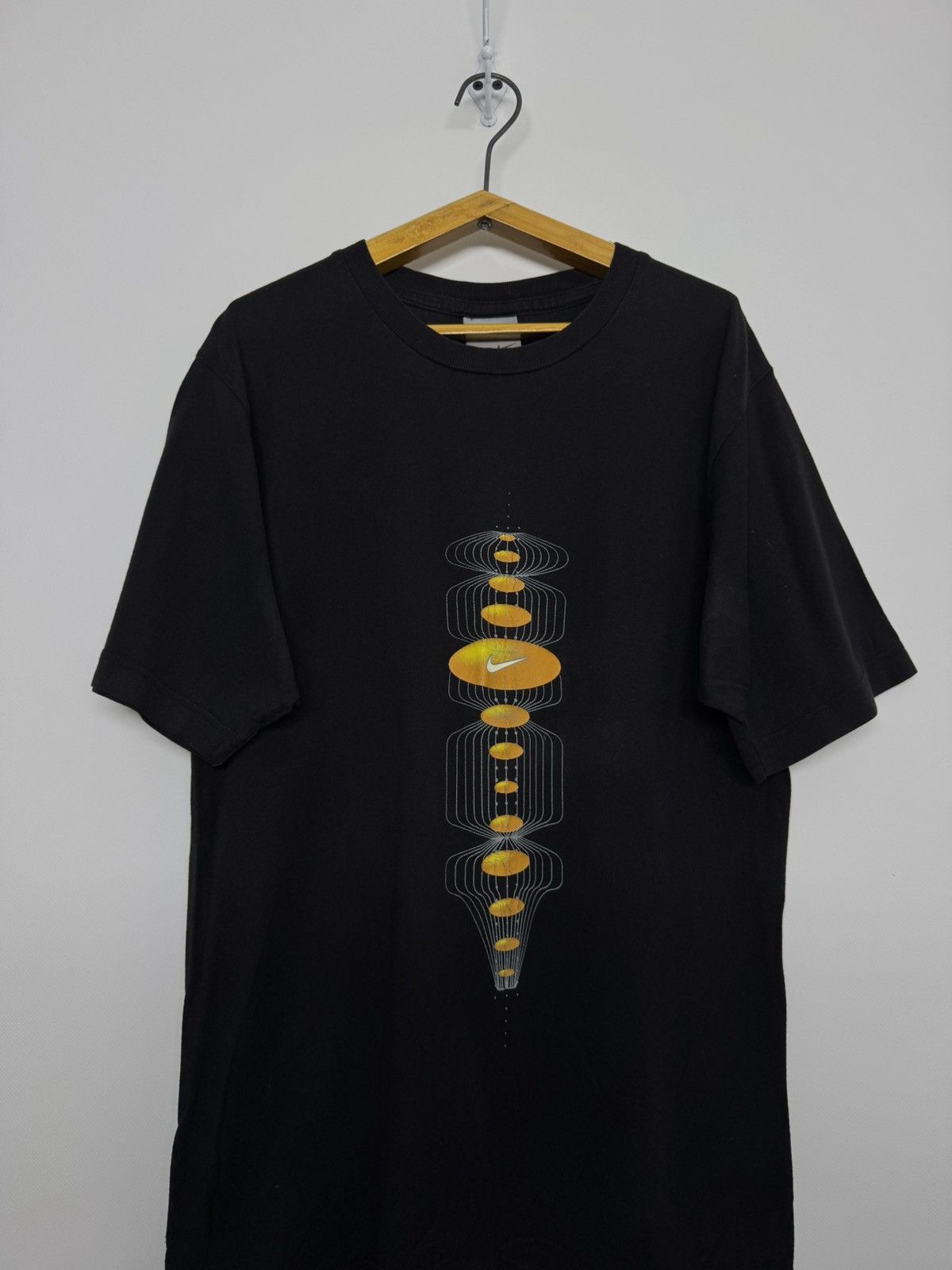 Nike Vintage Y2k Nike Big Logo Swoosh T-Shirt Size US S / EU 44-46 / 1 - 2 Thumbnail