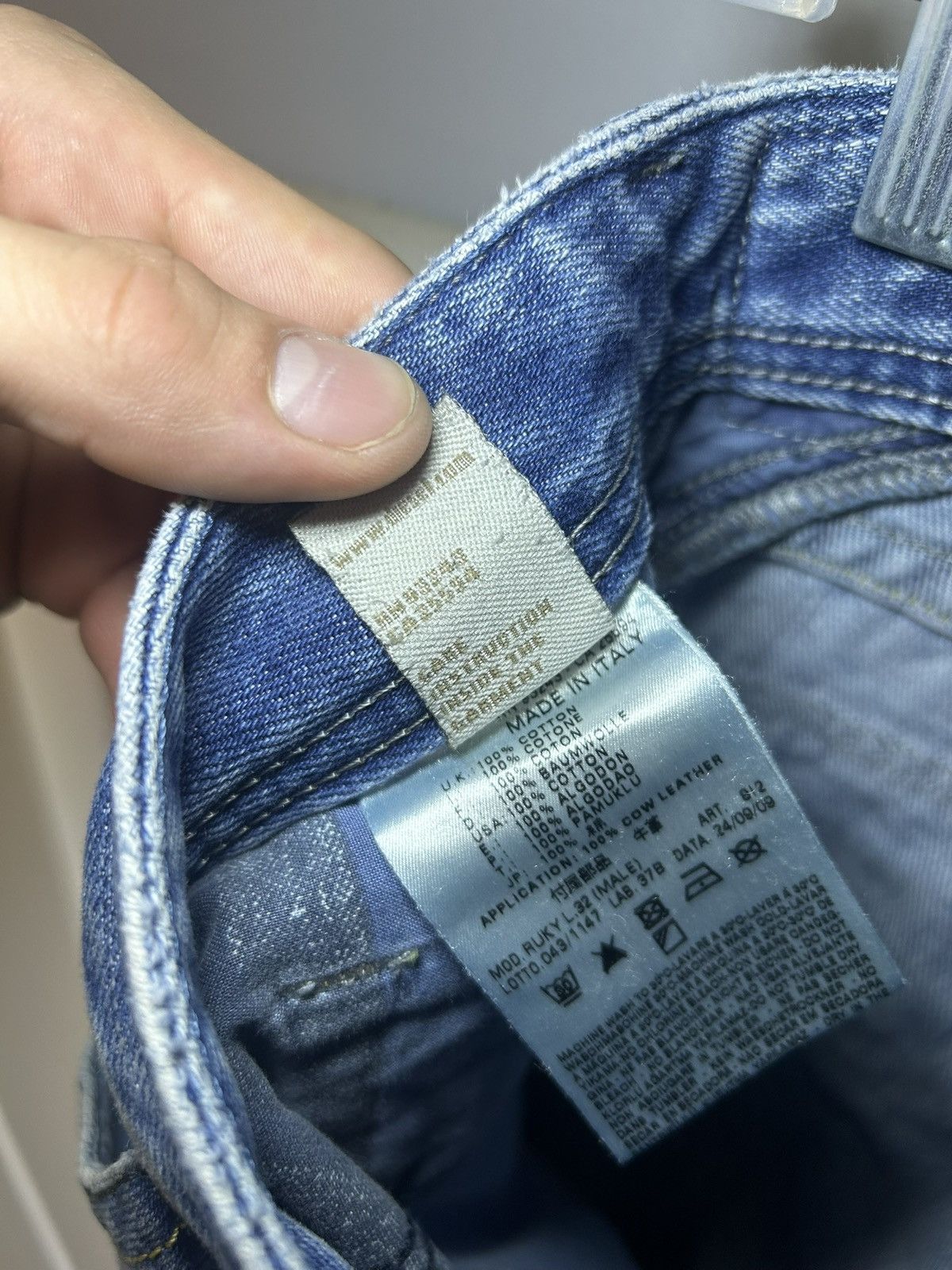 Diesel Vintage Diesel made in Italy “Ruky” distressed flared jeans Size US 32 / EU 48 - 17 Thumbnail