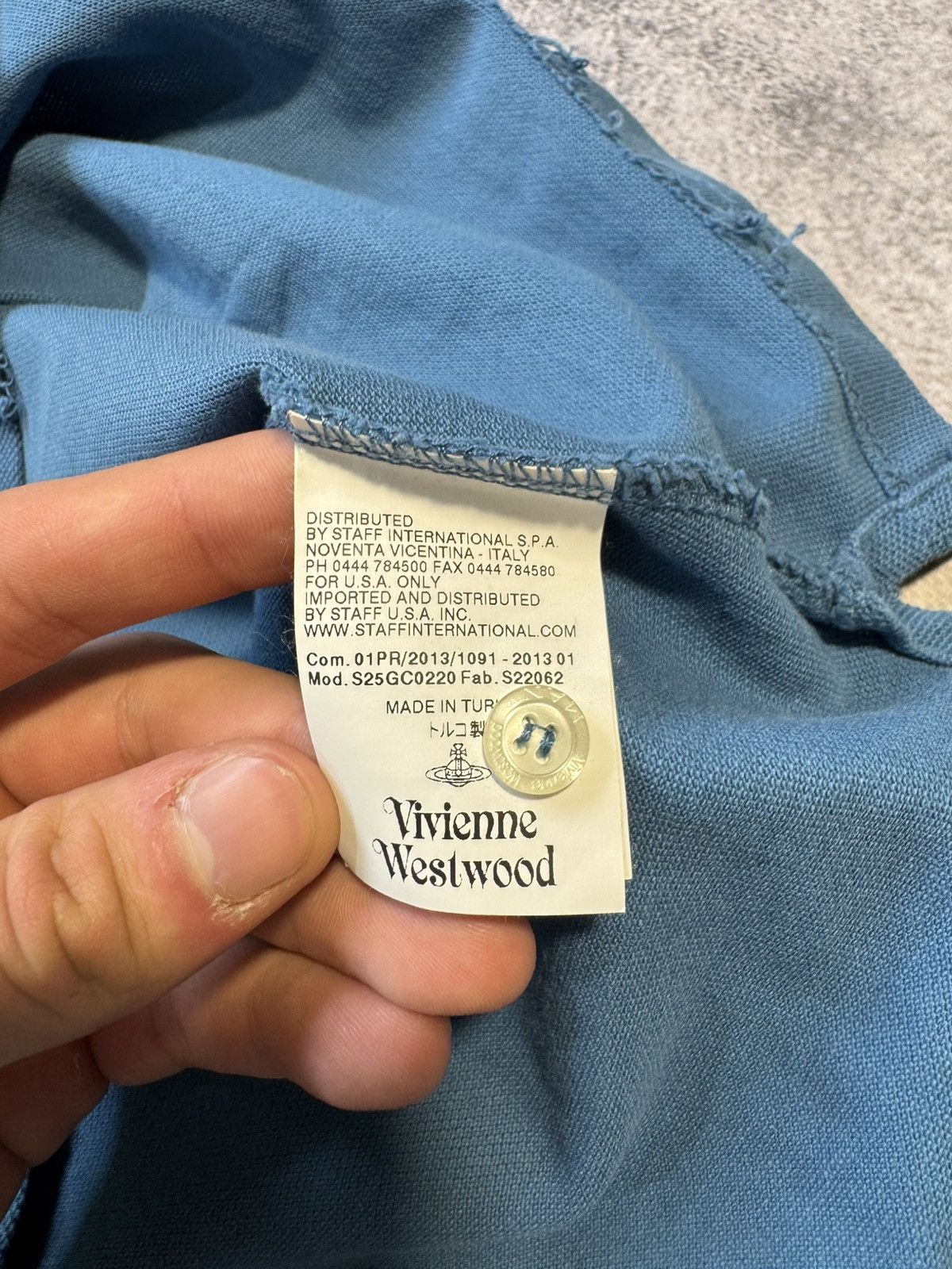 Vivienne Westwood VINTAGE VIVIENNE WESTWOOD POLO TEE SMALL LOGO Size US XL / EU 56 / 4 - 7 Thumbnail