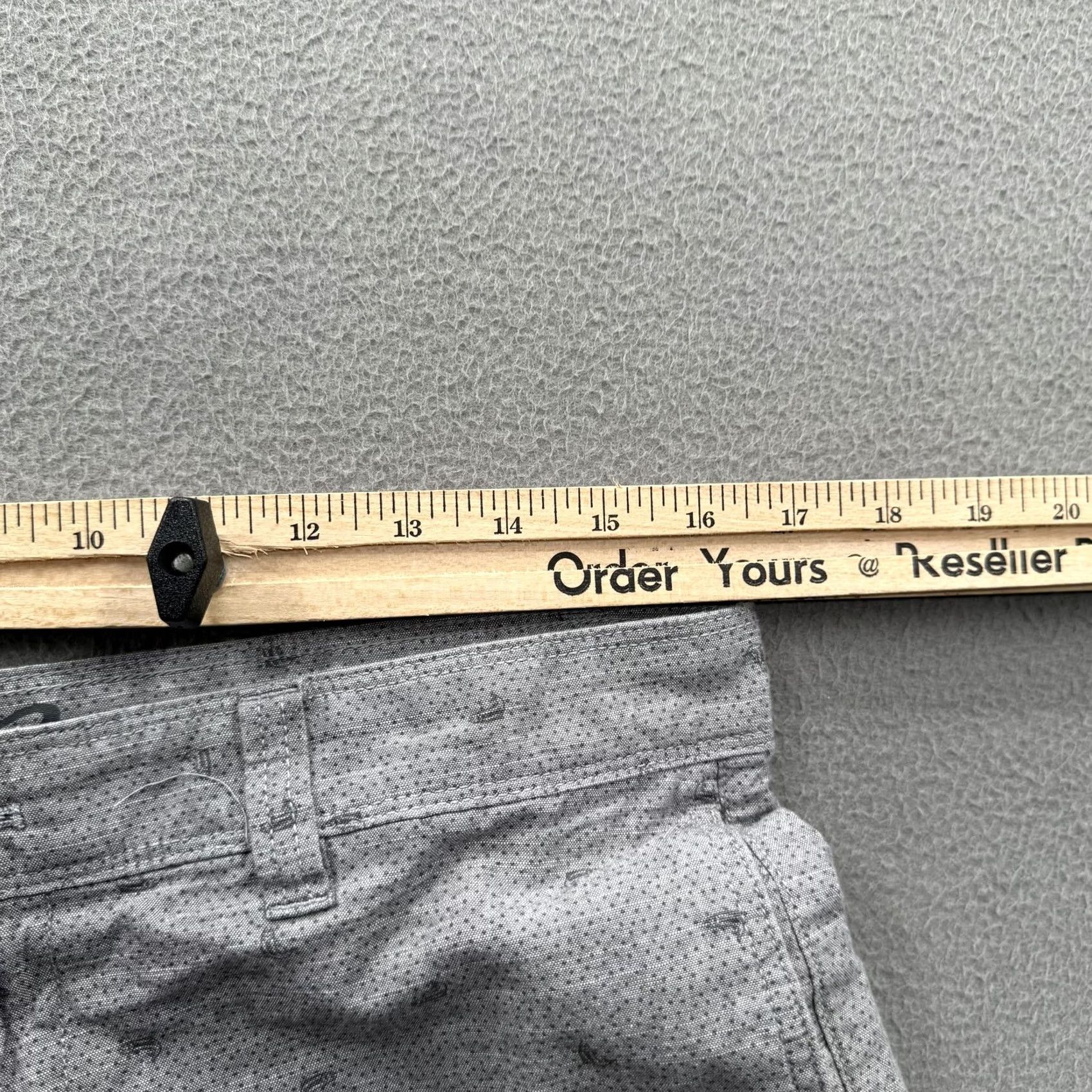 Eddie Bauer Eddie Bauer Mens Gray Cotton Chino Shorts 32 Inseam 9 in Flat Front Zip Pockets Sailboat Fish Print Beach Casual Summer Geometric Nautical Size US 32 / EU 48 - 5 Thumbnail