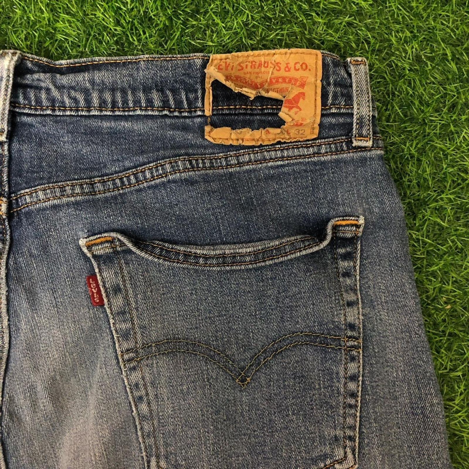 Levi's Men’s Levi & Strauss Straight Leg Blue Denim Jeans Size US 36 / EU 52 - 4 Thumbnail