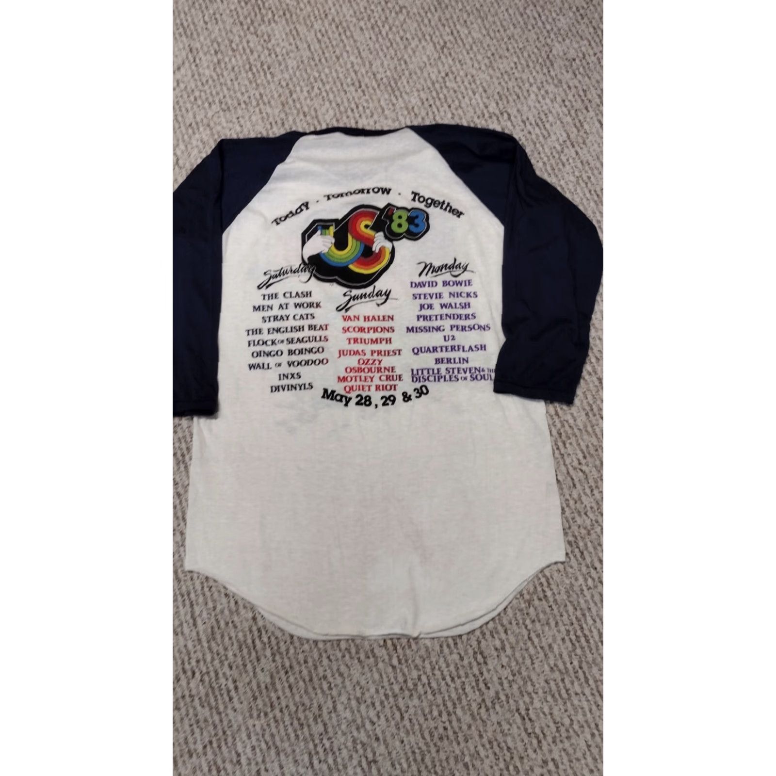 Vintage VINTAGE Festival Shirt Mens XL White 80s 83 CA Motley Crue Clash Ozzy Van Halen Bowie T-Shirt Size US XL / EU 56 / 4 - 4 Thumbnail