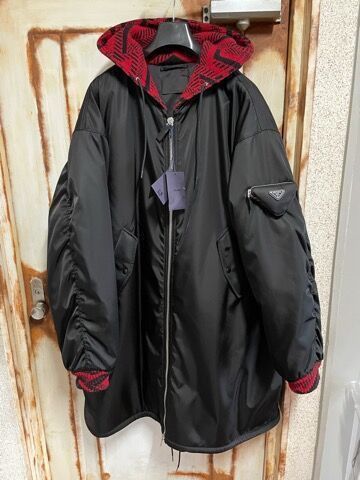 Prada o1w1db11123 Oversized Re-Nylon Long Raincoat Parka in Black Size US XXL / EU 58 / 5 - 1 Thumbnail