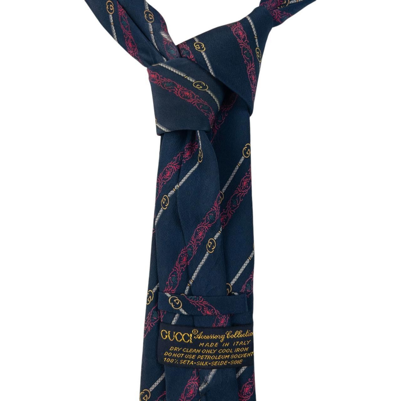 Gucci Vintage Gucci Monogram Silk Scarf Size ONE SIZE - 5 Thumbnail