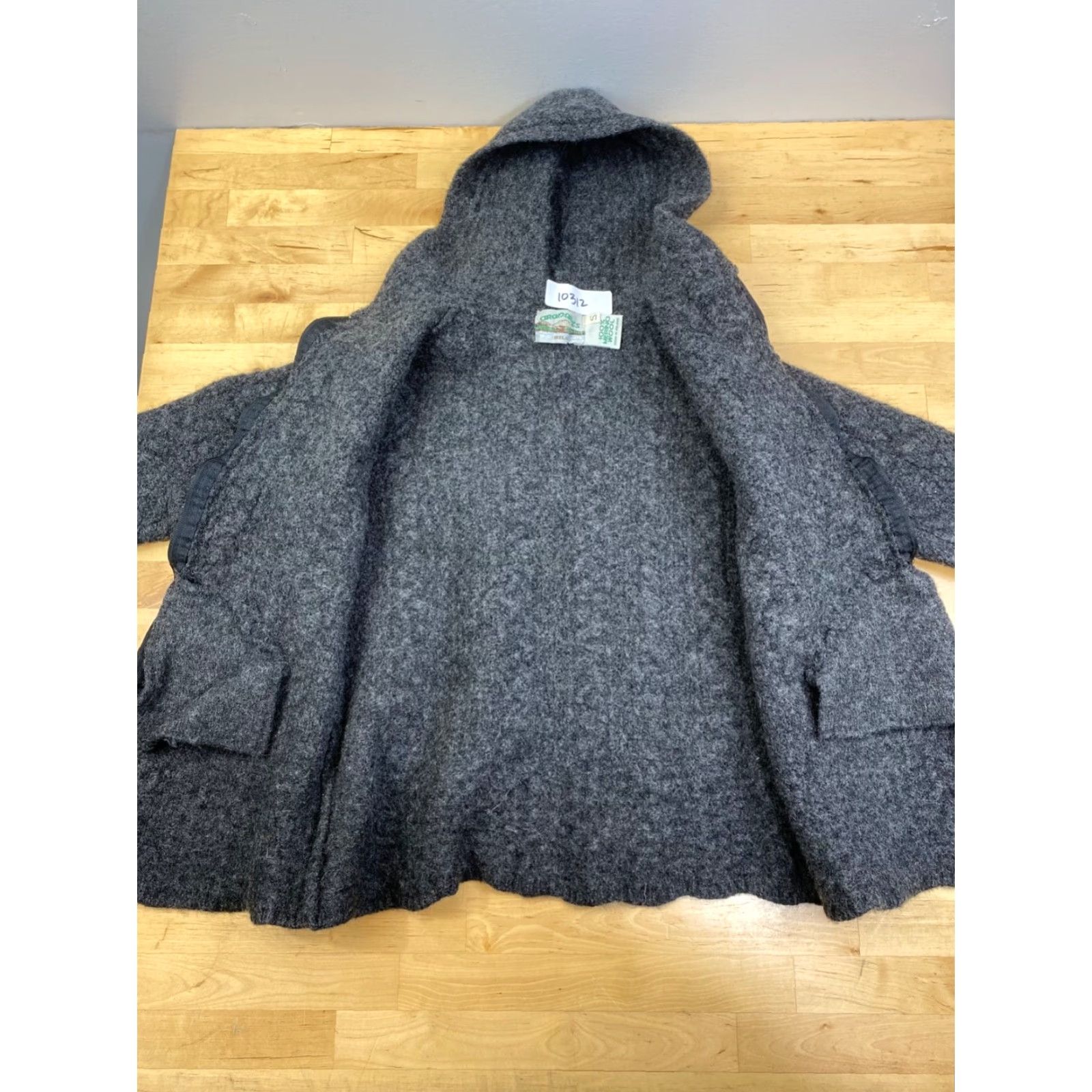 Vintage Aran Crafts Cardigan Jackets Womens S Gray Merino Wool Ireland Casual 10312 Size S / US 4 / IT 40 - 5 Thumbnail