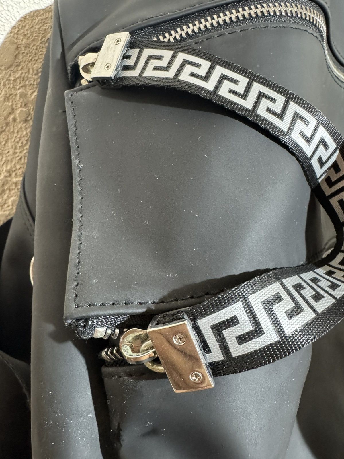 Versace Versace Parfums Duffle Bag Gum Weekend Traveler Size ONE SIZE - 9 Thumbnail