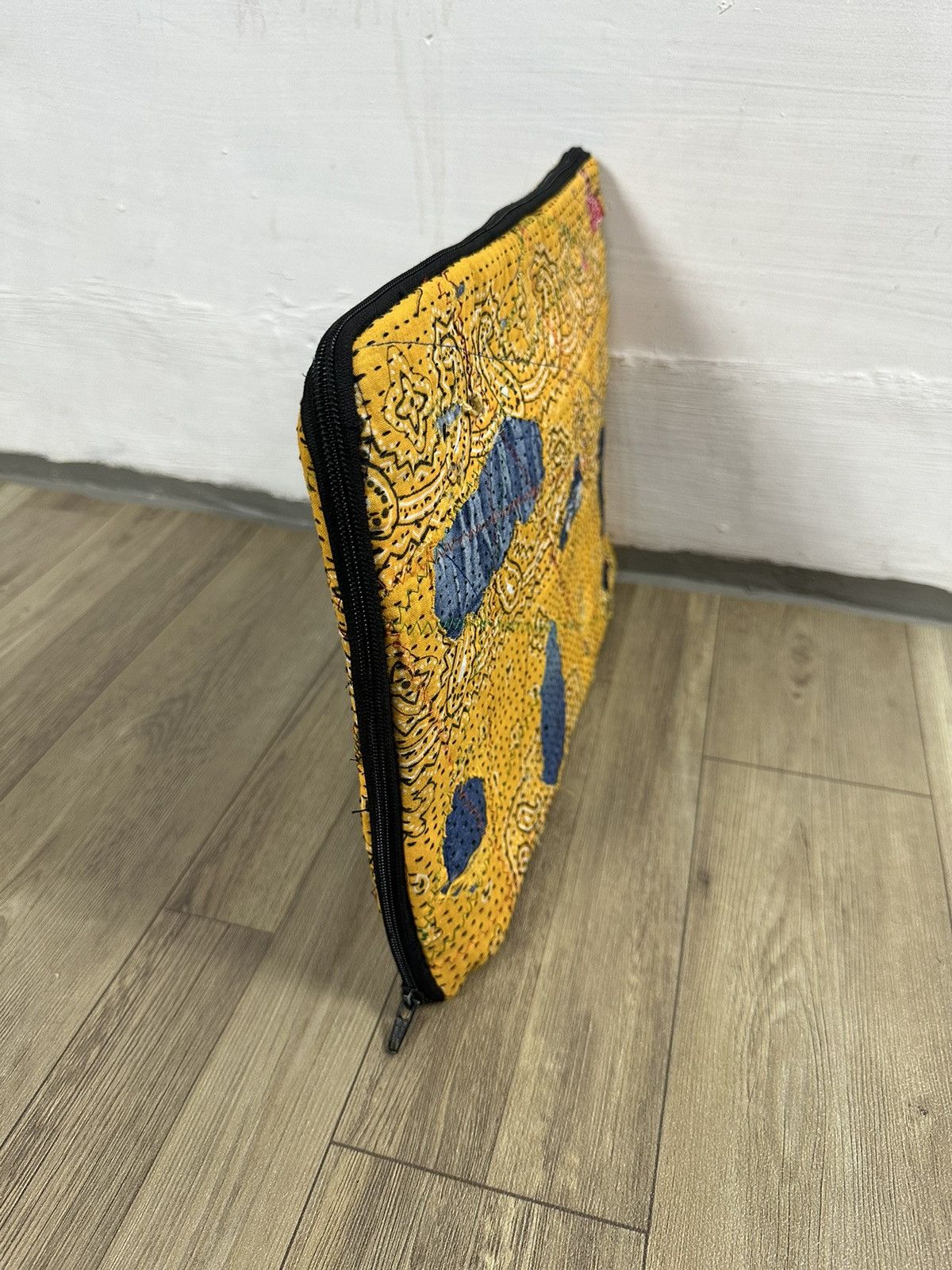 Handmade Custom Made Distressed Patchwork Boro Paisley cutch bag Size ONE SIZE - 9 Thumbnail