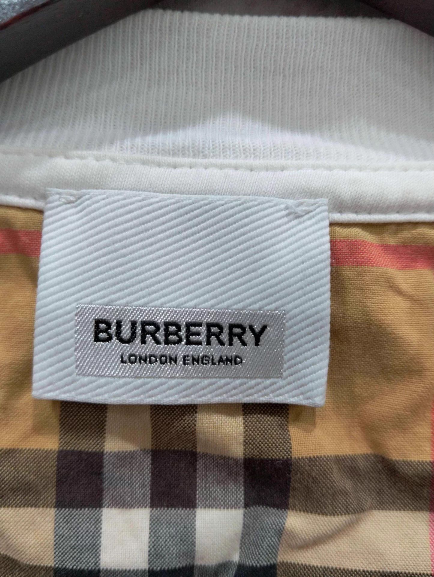 Burberry BURBERRY T-shirt M Size M / US 6-8 / IT 42-44 - 3 Thumbnail