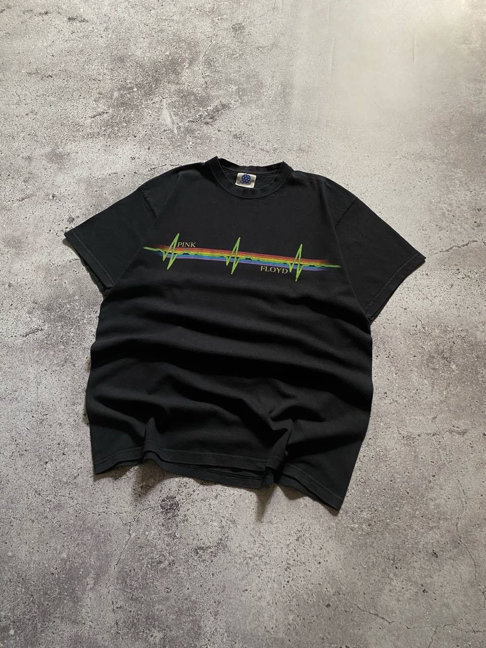 Pink Floyd × Vintage VINTAGE 2000s PINK FLOYD “OF THE MOON” ROCK BAND T SHIRT Size US M / EU 48-50 / 2 - 2 Thumbnail