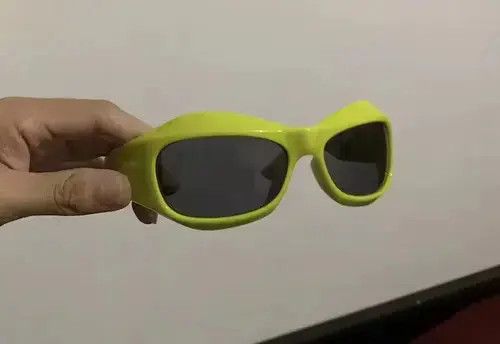 Electric Visual Dystopian Alien Sunglasses Retro Cyber Lime Archive Cosplay Size ONE SIZE - 3 Thumbnail
