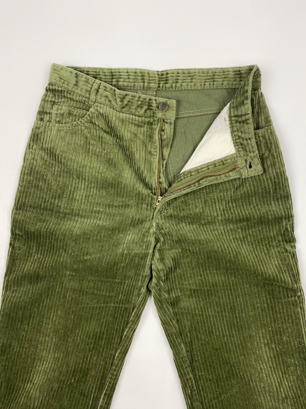 Vintage 1970’s Vintage UFO Green Jumbo Corduroy Pants Size US 33 - 5 Thumbnail
