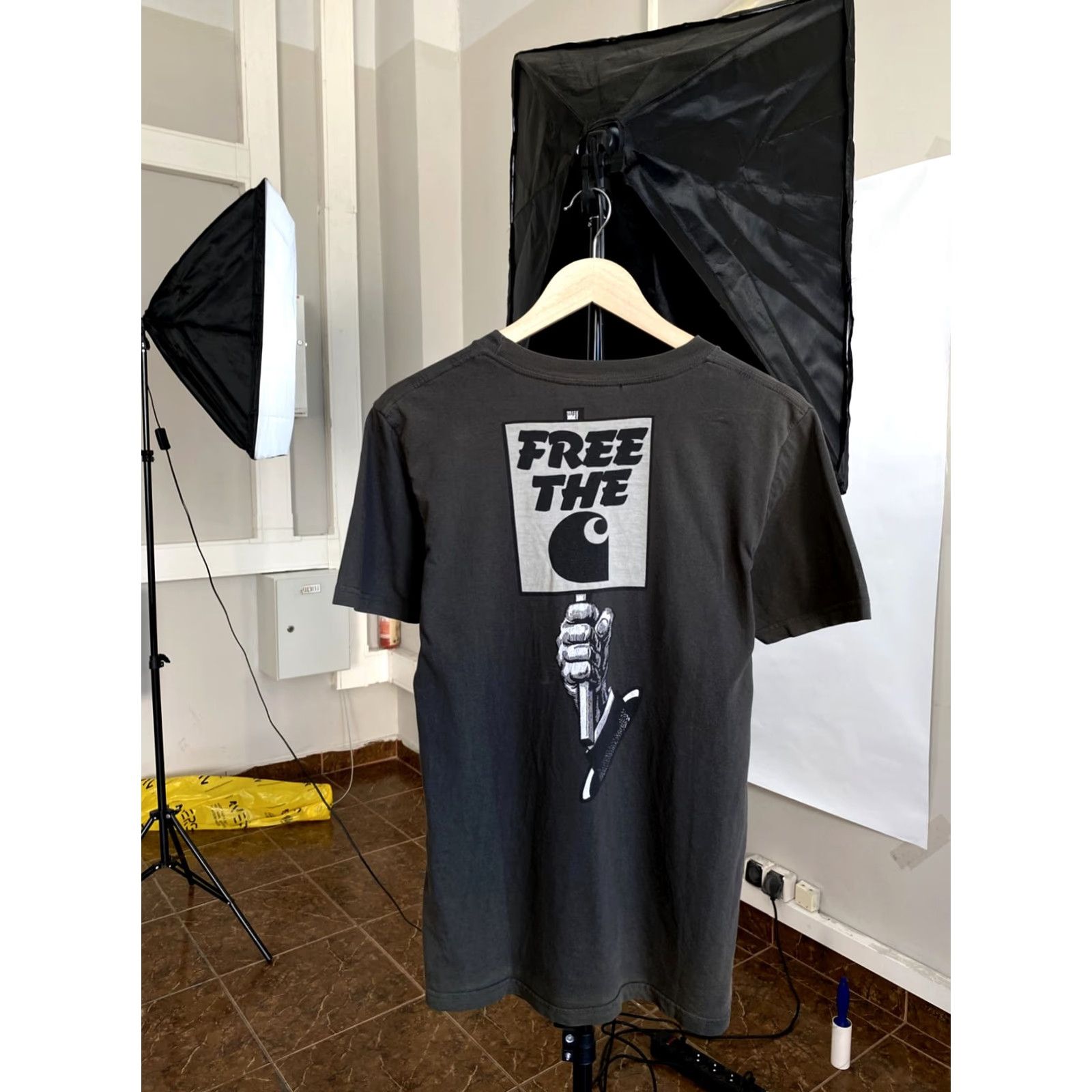 Carhartt VINTAGE Carhartt T-Shirt Mens M Grey 90s Free The Rare Retro Y2K hype Size US M / EU 48-50 / 2 - 2 Thumbnail