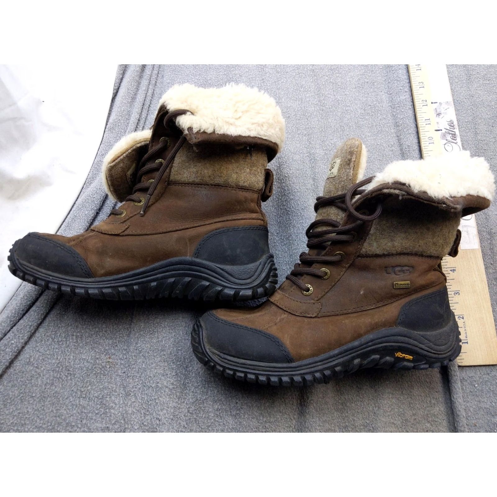 Ugg UGG Boots Womens Size 8 Brown Leather Shearling Waterproof Winter Snow Boot Size US 8 / IT 38 - 2 Thumbnail