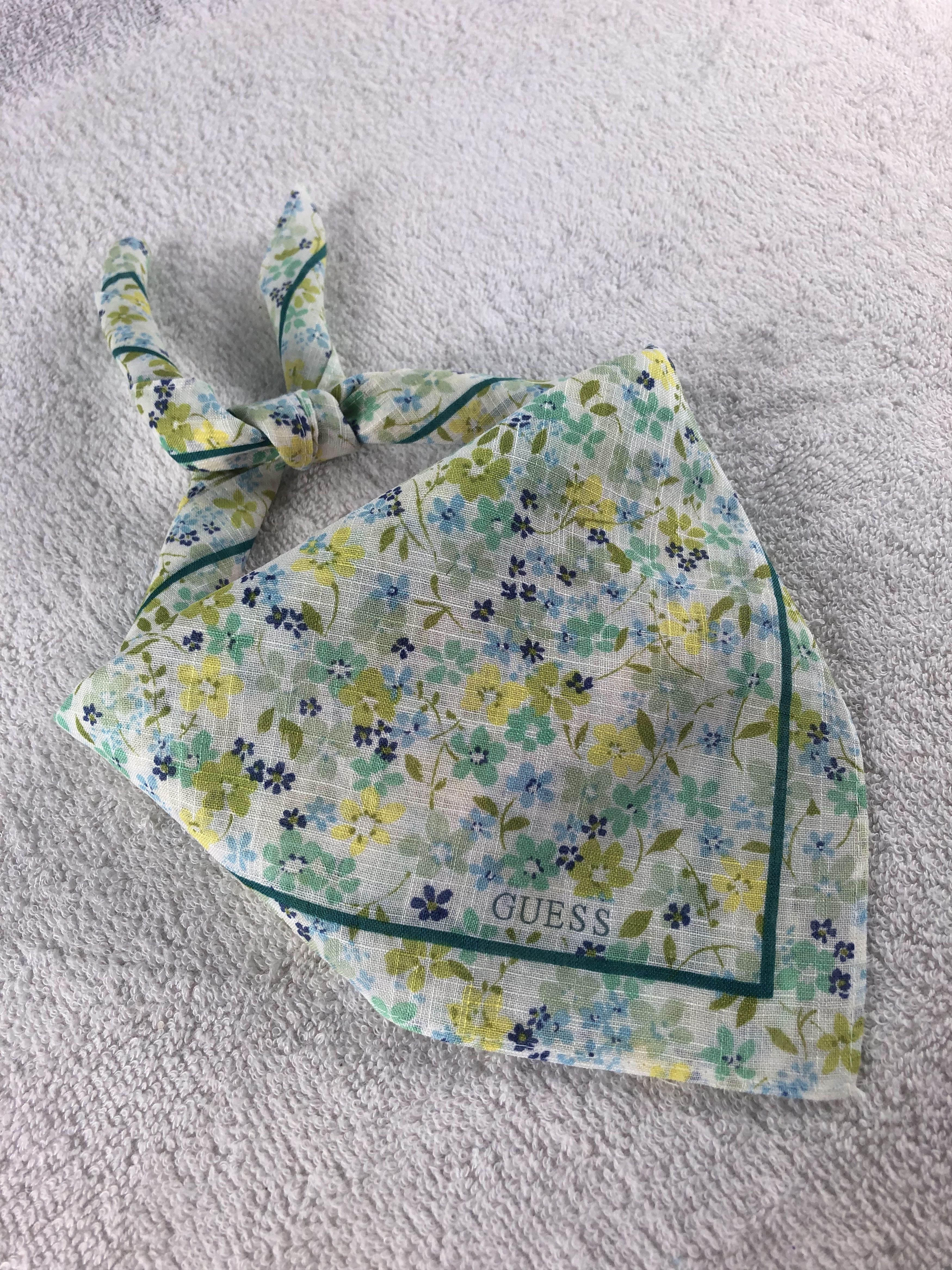 Guess × Vintage Guess Handkerchief / Bandana / Neckerchief Size ONE SIZE - 2 Thumbnail