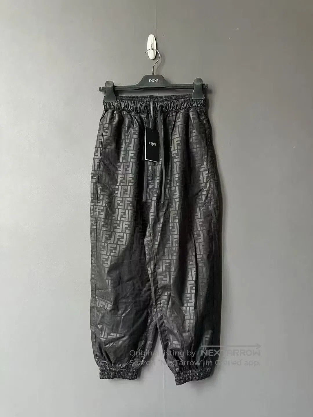 Fendi FENDI size XS Printed Sweatpants| Size US 27 - 1 Thumbnail