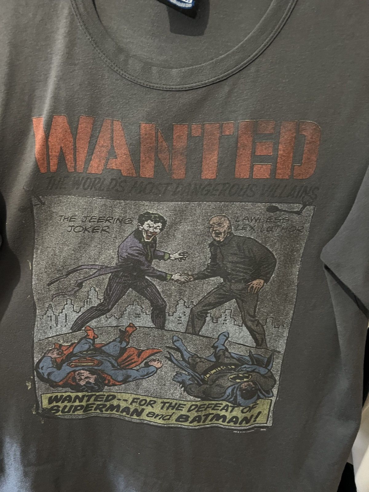 Band Tees VINTAGE DC COMICS WANTED THE MOST DANGEROUS VILLAINS T SHIRT Size US M / EU 48-50 / 2 - 2 Thumbnail