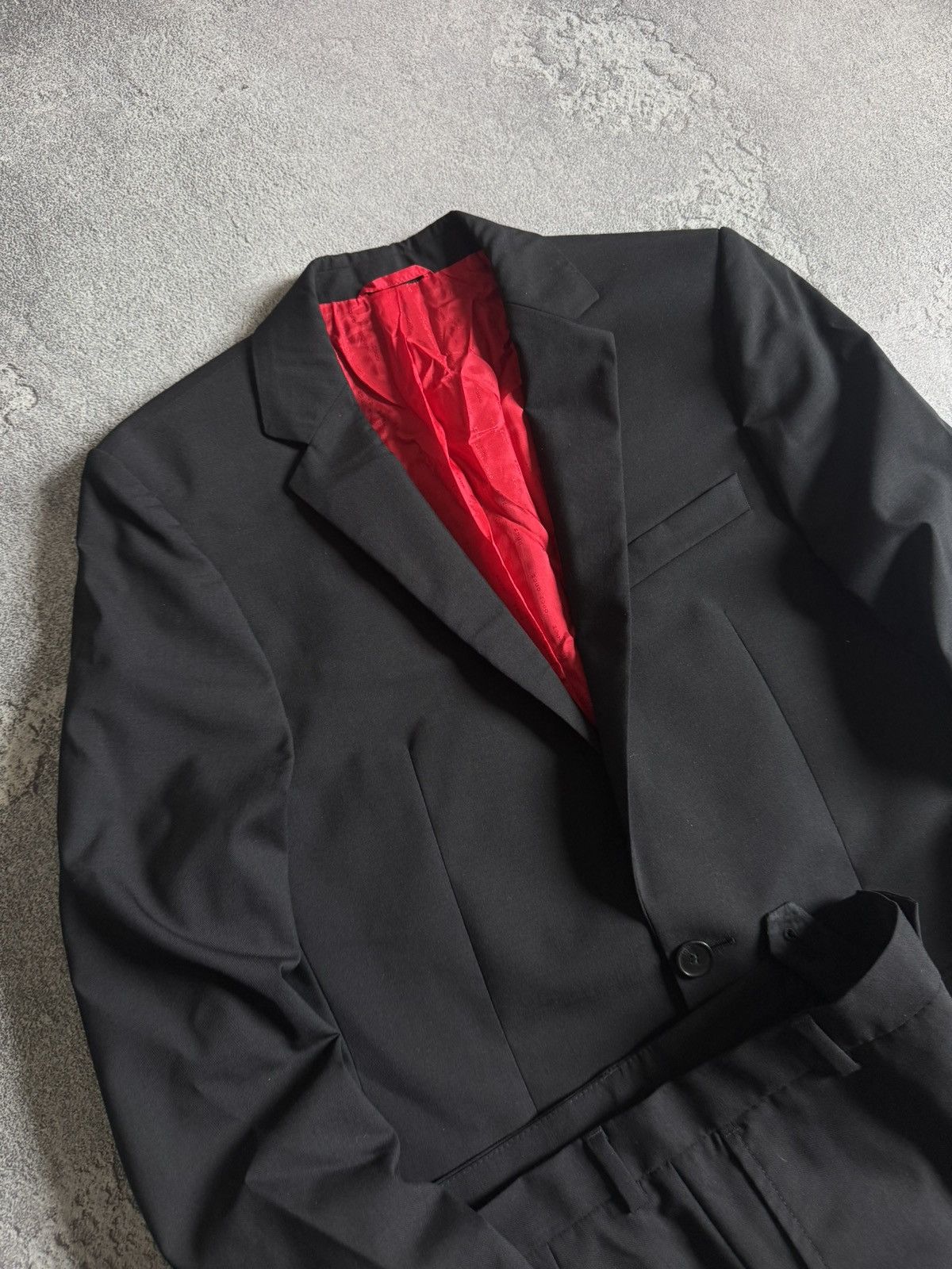 Designer × Hugo × Hugo Boss Hugo Boss IT44/US34R suit black blazer + pants trousers Size 34R - 2 Thumbnail