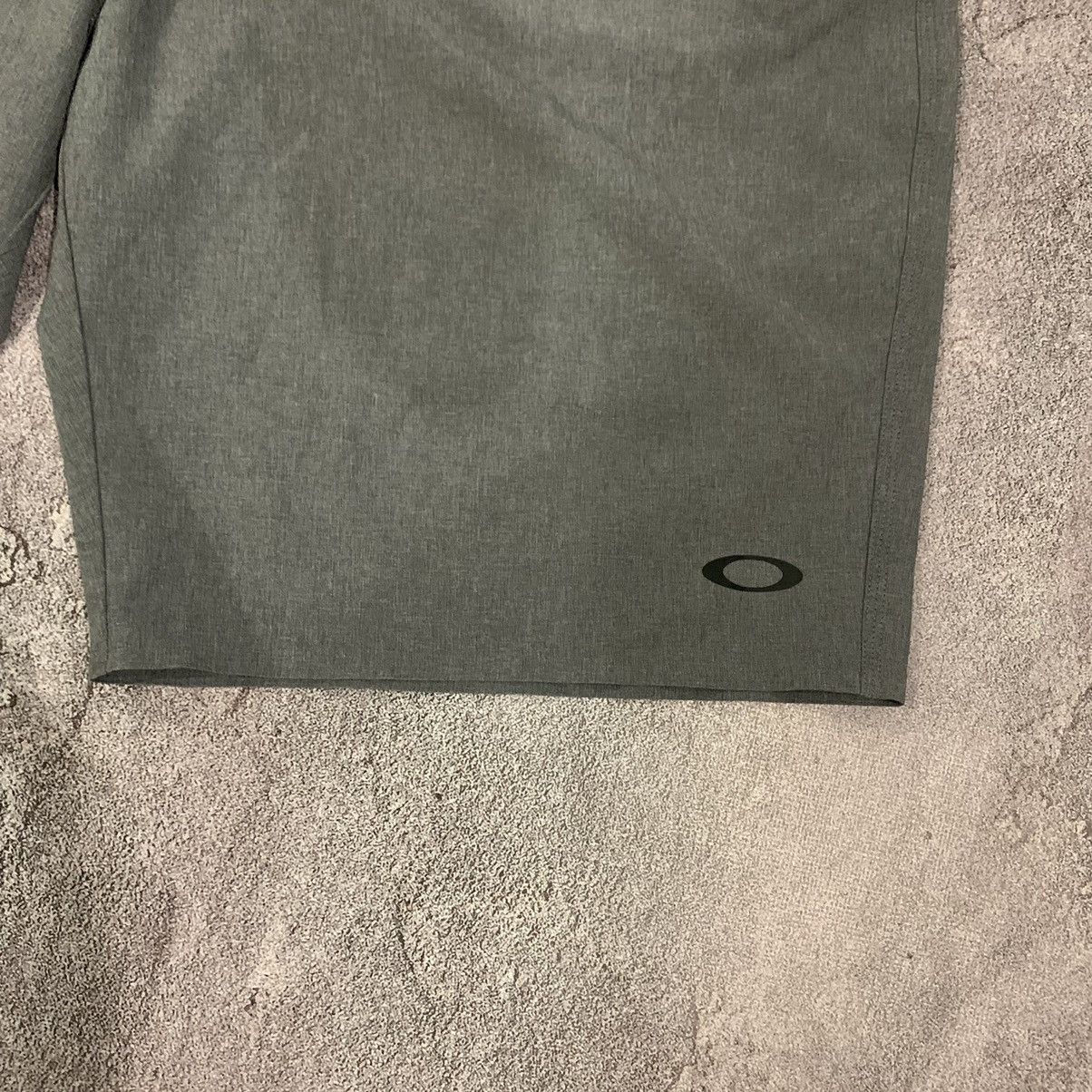 Oakley Oakley Men’s Shorts Size 38 Size US 38 / EU 54 - 3 Thumbnail