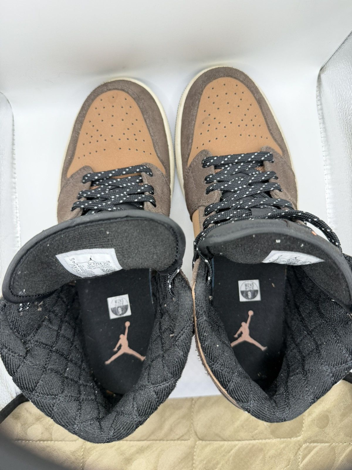 Nike Air Jordan 1 Mid SE 'Dark Chocolate' 2021 Size US 9 / EU 42 - 10 Thumbnail