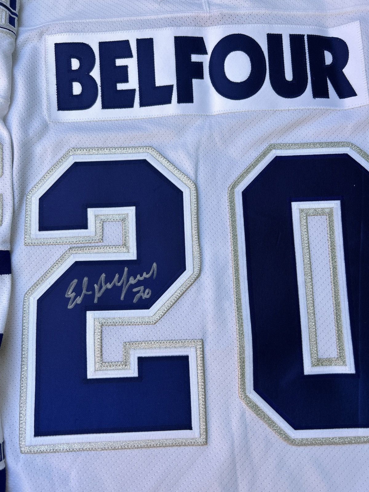 NHL Ed Belfour Signed NHL Toronto Maple Leafs CCM Jersey Size US XL / EU 56 / 4 - 9 Thumbnail