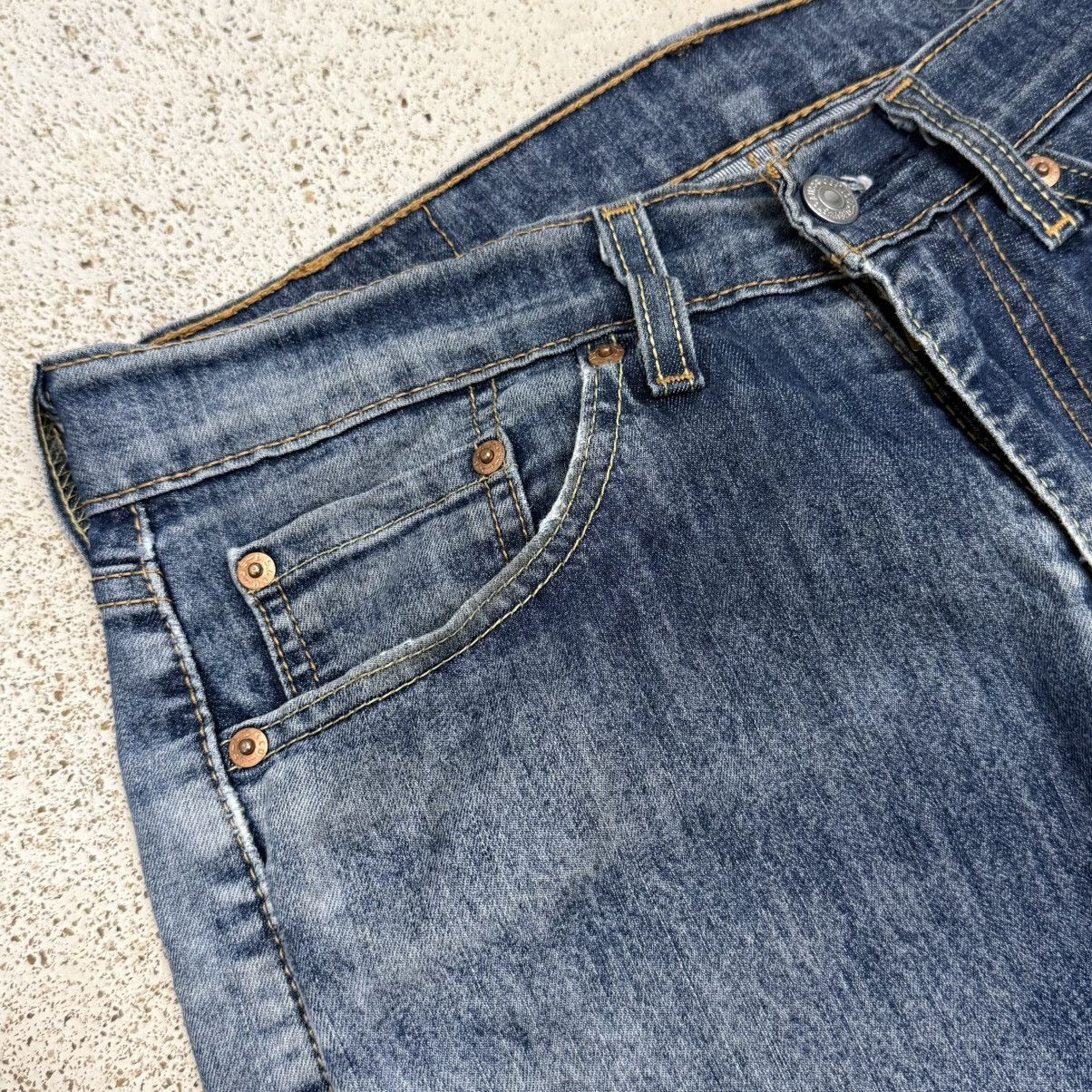 Levi's Levis 505 Worn Distressed Jeans Denim Pants Size US 29 - 8 Thumbnail