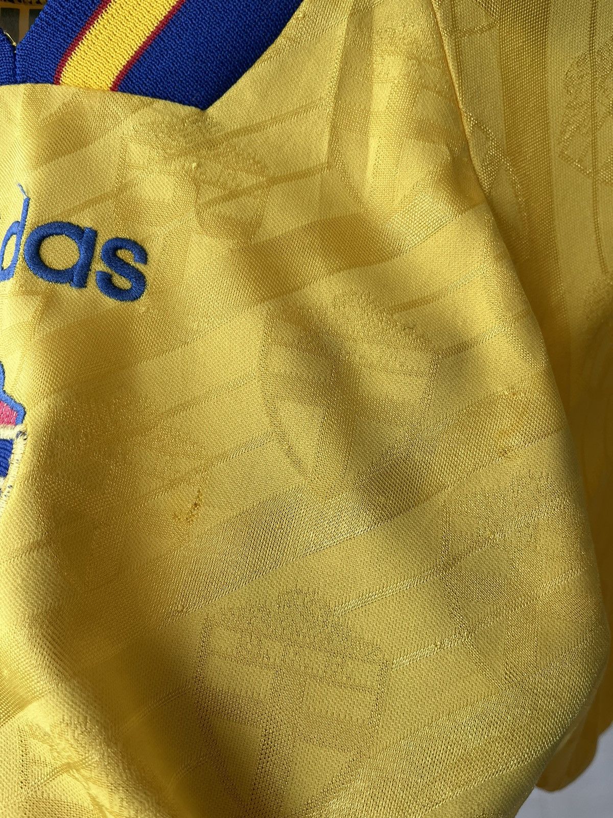 Adidas Sweden 1994/1996 Home ( Golden Generation ) Size US M / EU 48-50 / 2 - 11 Thumbnail