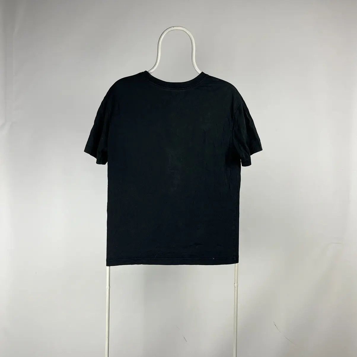 Nike Nike Tshirt center logo kiss size Small Size US S / EU 44-46 / 1 - 2 Thumbnail