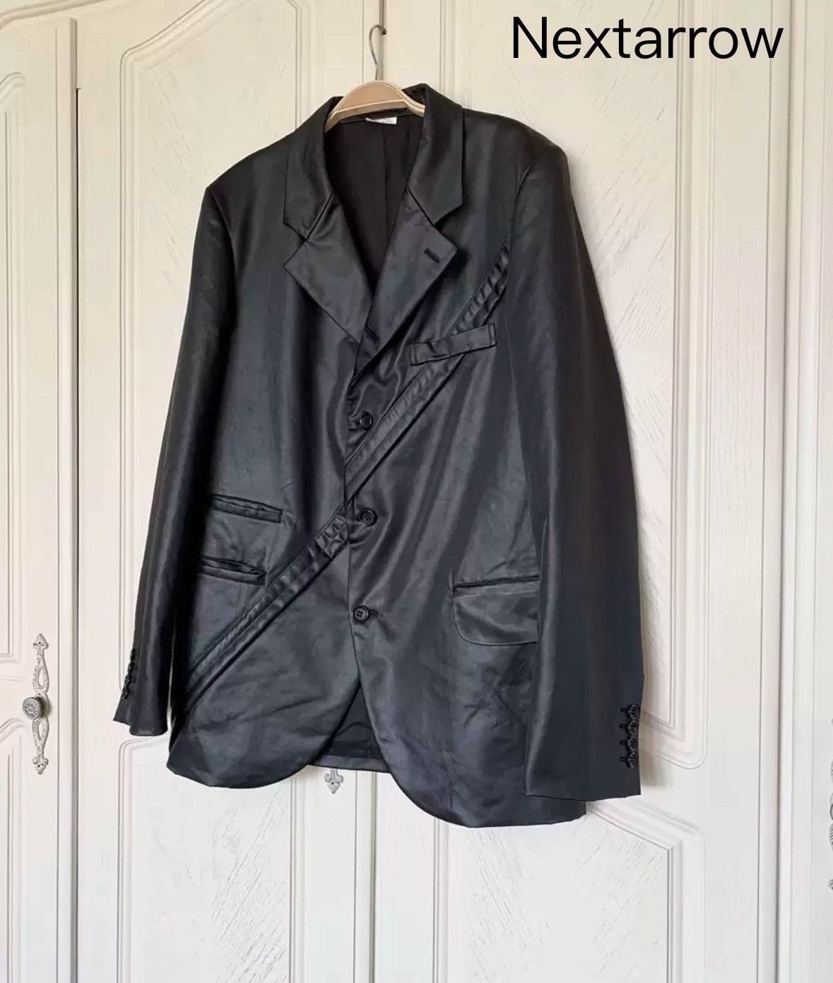 Comme des Garcons Black diagonal suit 2412-Nextarrow Size US M / EU 48-50 / 2 - 1 Thumbnail