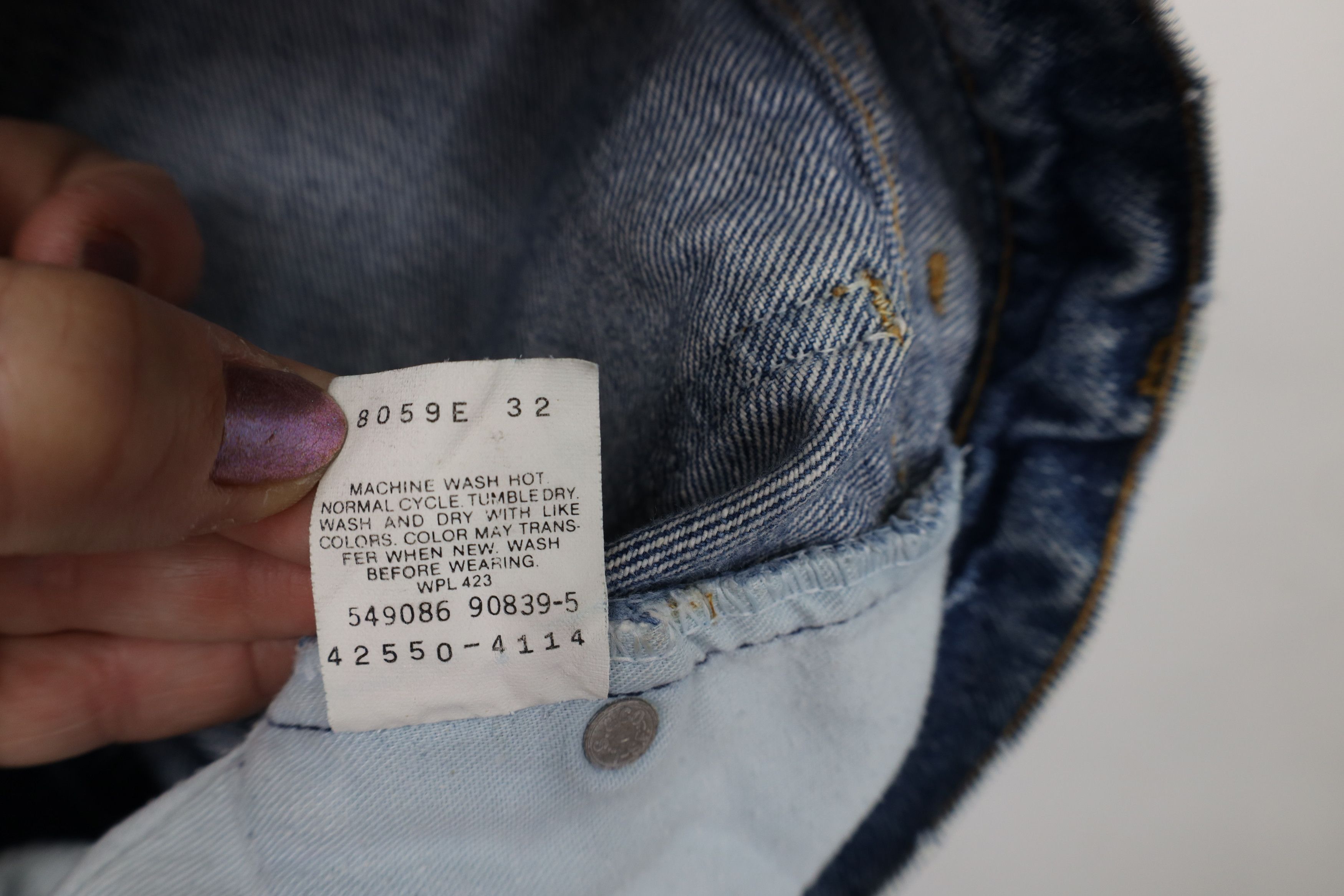 Levi's Vintage 80s Levis 550 Orange Tab Acid Wash Relaxed Jeans USA Size US 31 - 10 Thumbnail