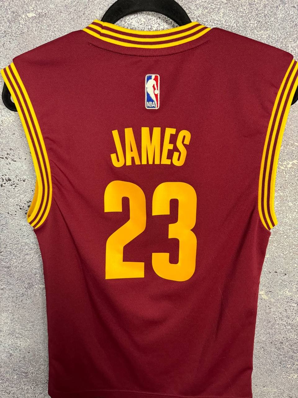 Adidas × NBA JAMES Cleveland Adidas NBA Basketball Jersey Size US XS / EU 42 / 0 - 2 Thumbnail