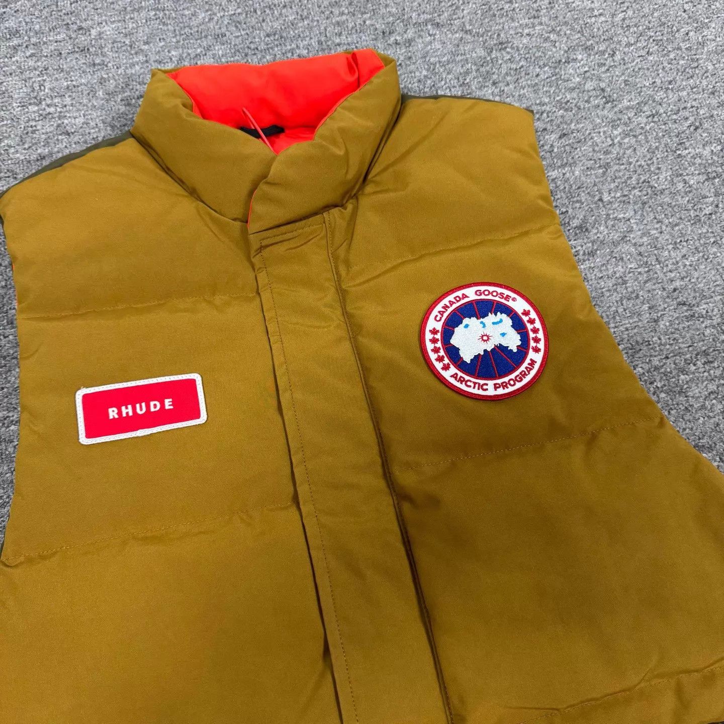 Rhude Canada Goose x RHUDE x NBA colorblock down vest S/XS 99new Size US XS / EU 42 / 0 - 4 Thumbnail
