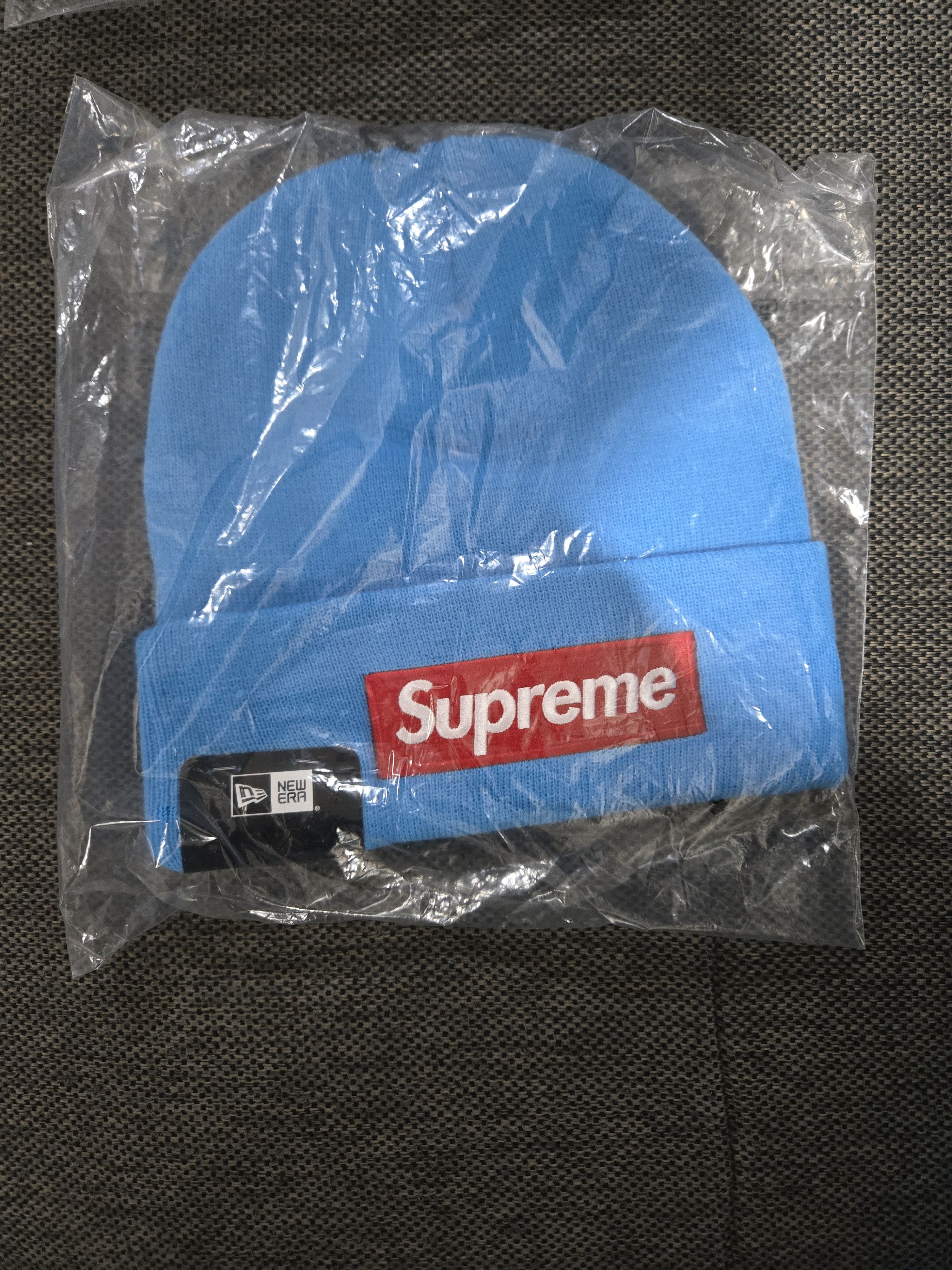 Supreme Supreme Box Logo Beanie Size ONE SIZE - 2 Thumbnail
