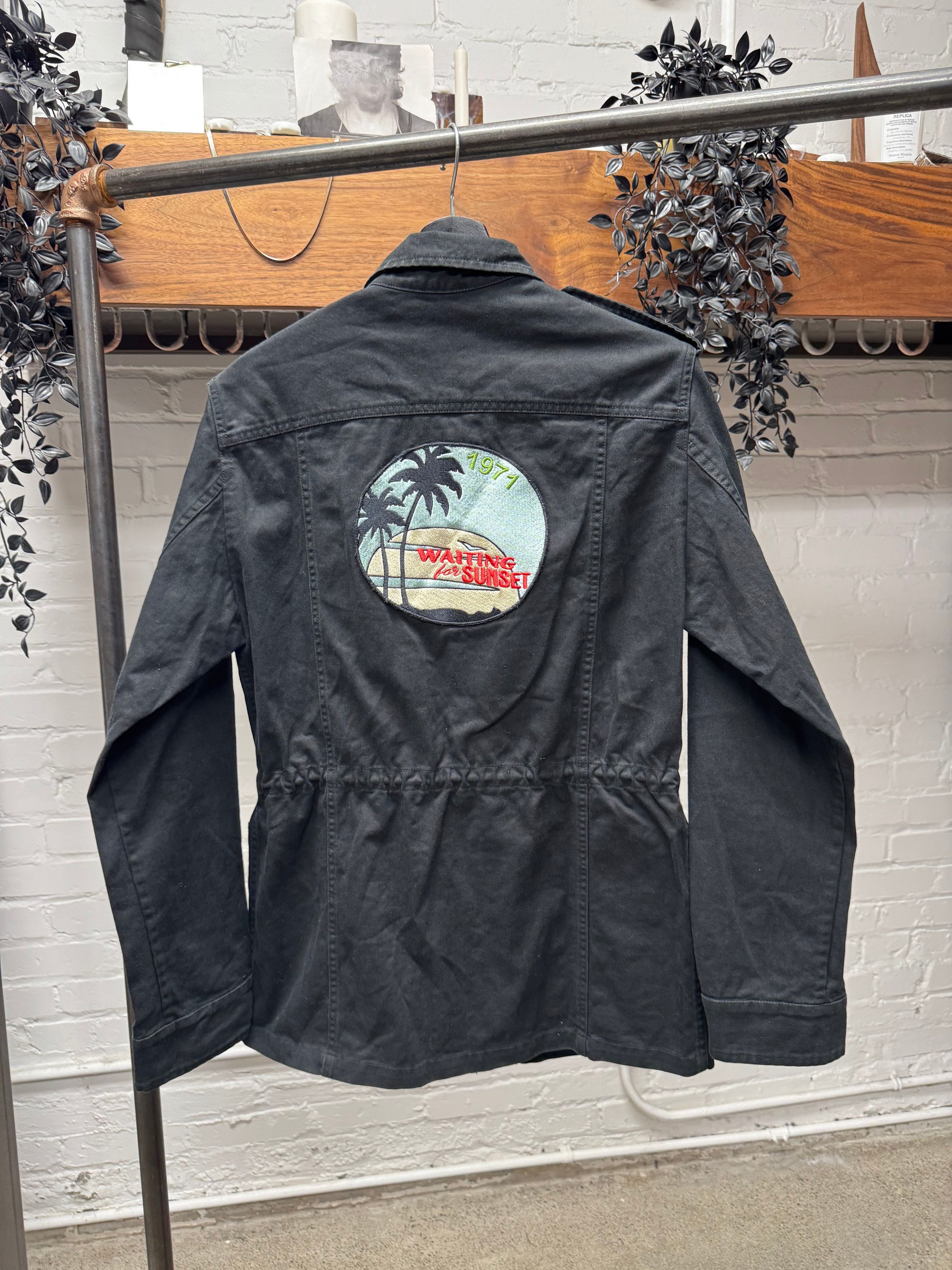 Saint Laurent Paris SS2017 Saint Laurent ‘Waiting for Sunset’ Military Jacket Size US S / EU 44-46 / 1 - 1 Thumbnail