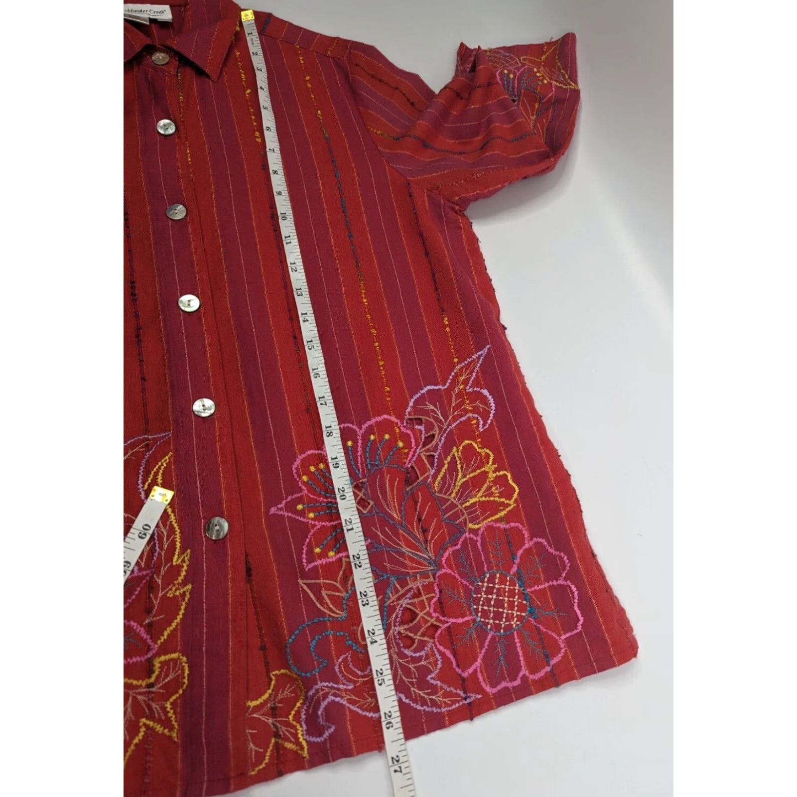 Coldwater Creek Coldwater Creek Shirt Women’s PM Red Floral 3/4 Sleeve Button Up Cotton Acrylic Embroidered White? Size M / US 6-8 / IT 42-44 - 5 Thumbnail