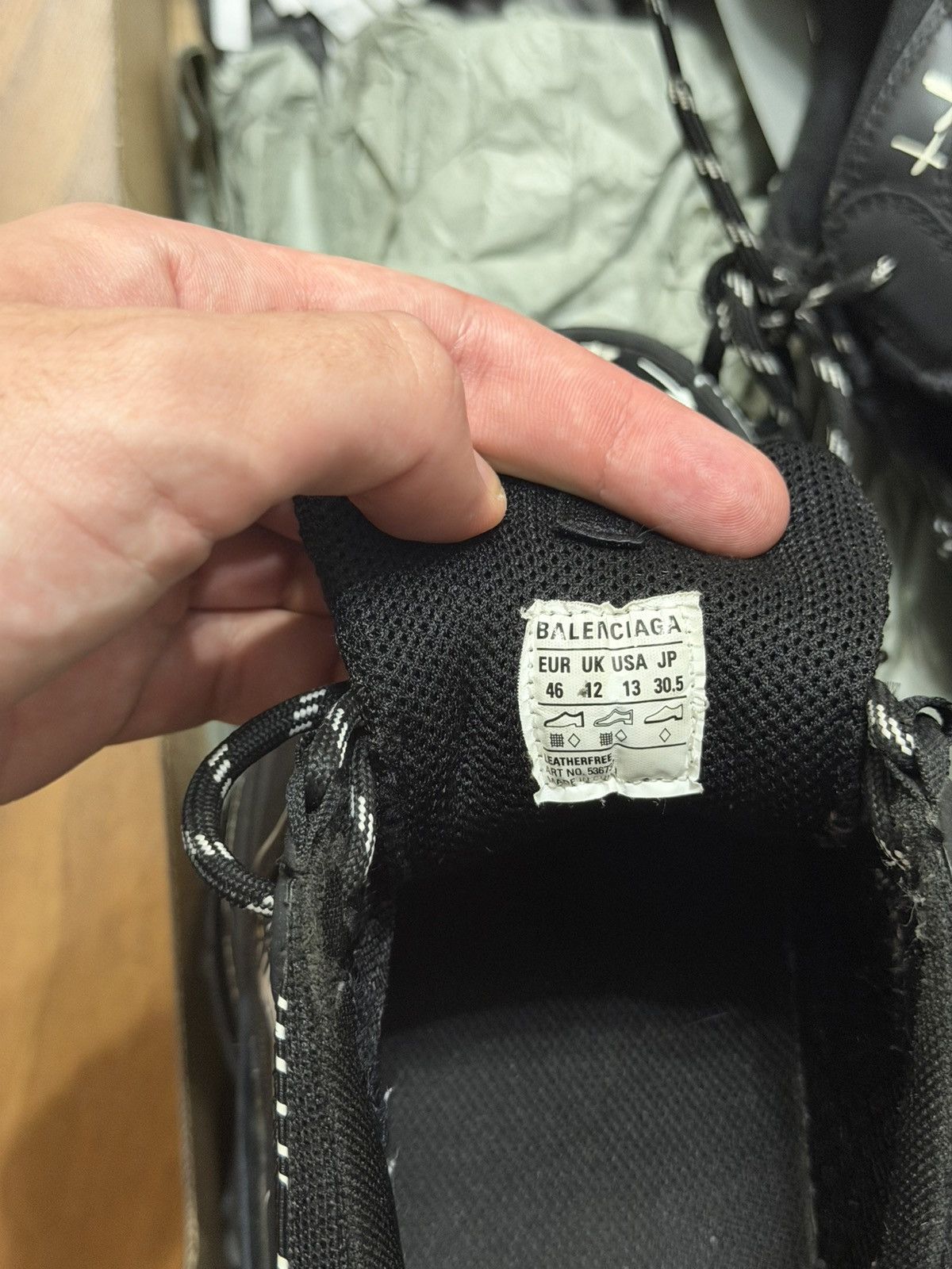 Balenciaga Balenciaga Triples Logotype Black White Size US 13 / EU 46 - 13 Thumbnail