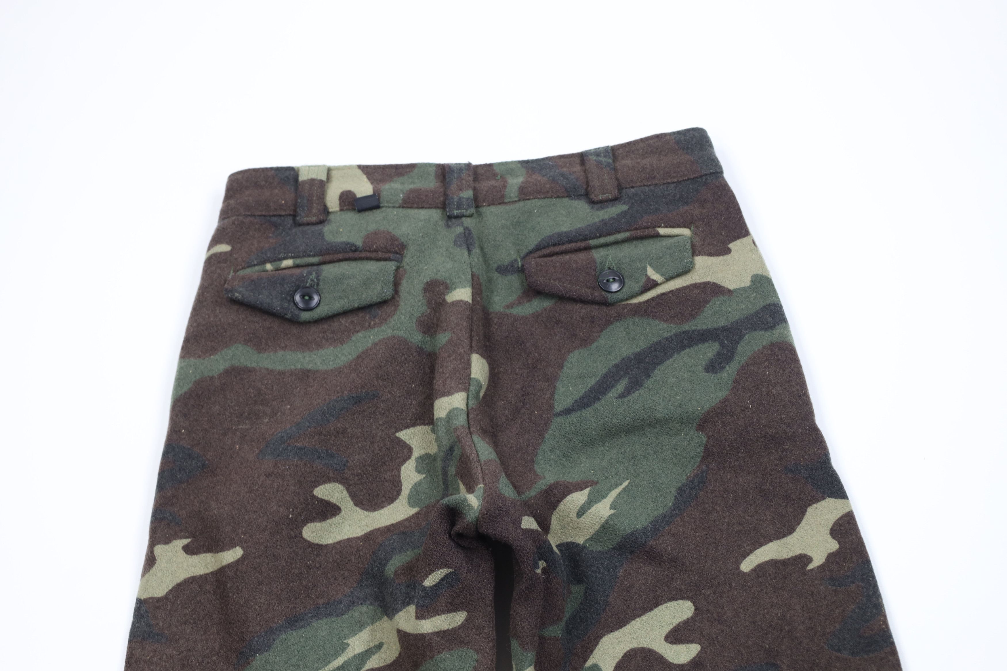 Vintage Vintage 90s Streetwear Heavy Wool Camouflage Wide Leg Pants Size US 30 / EU 46 - 10 Thumbnail