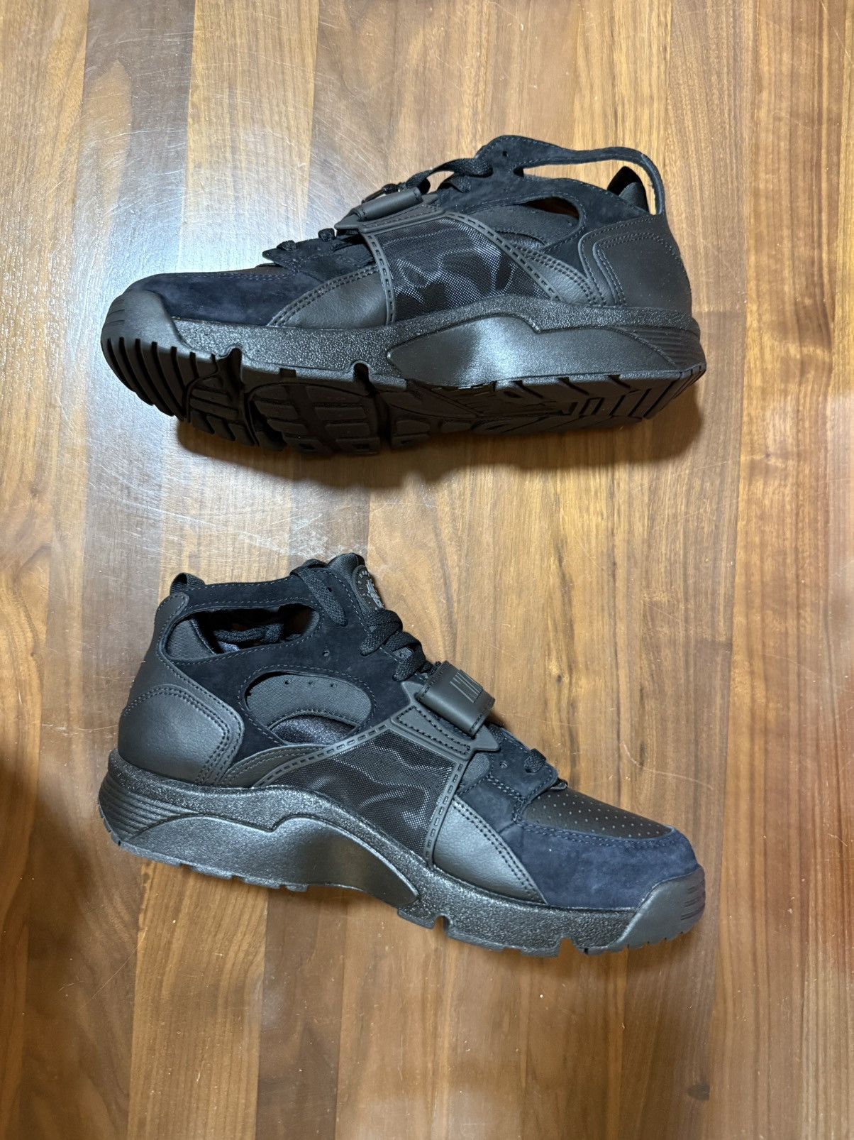 Nike Nike Air Trainer Huarache Triple Black Retro Size 11.5 Size US 11.5 / EU 44-45 - 3 Thumbnail