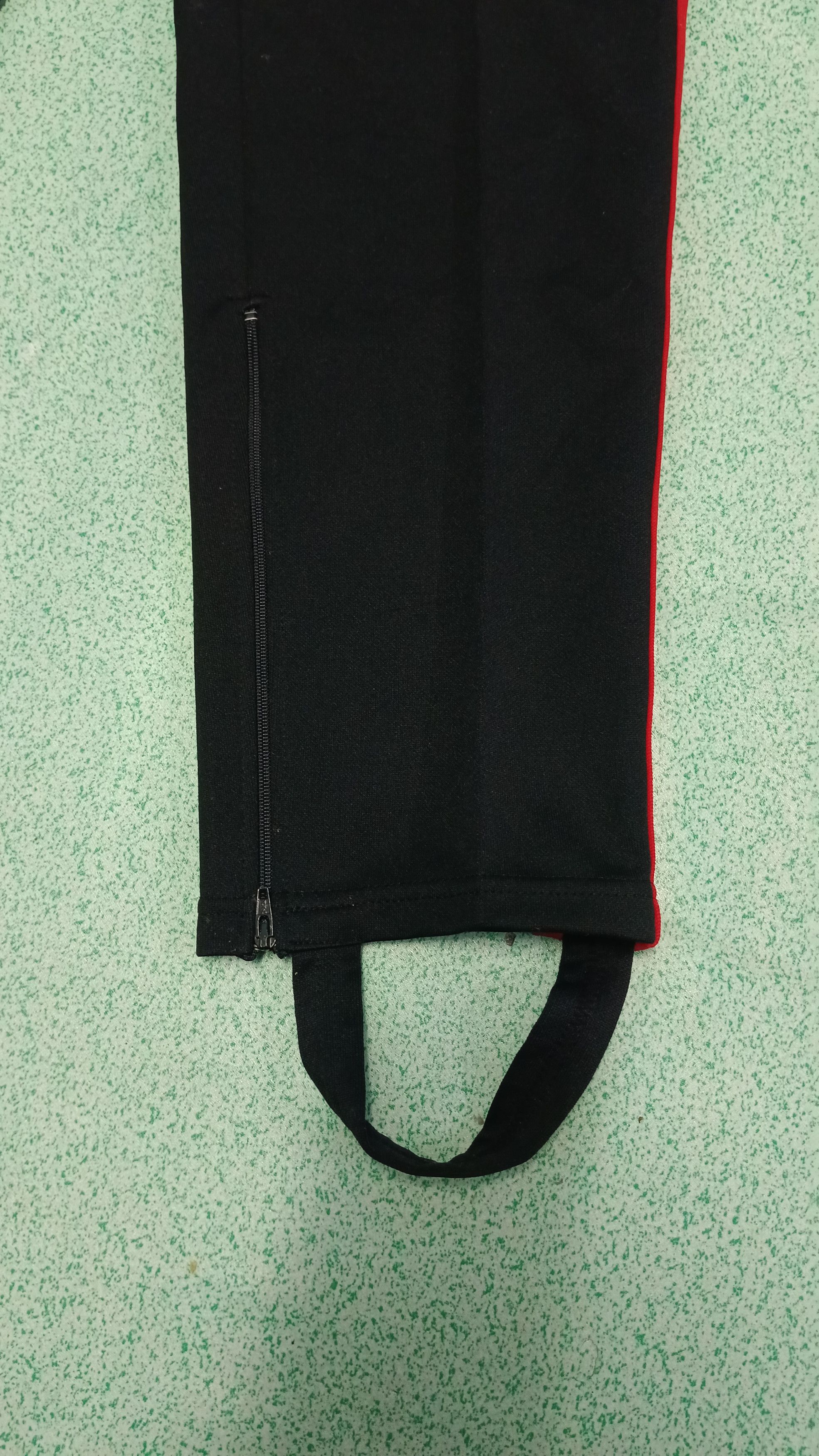Asics × Japanese Brand Vintage Deadstock NWT Asics Track Bottom Made In Japan Size US 30 / EU 46 - 8 Thumbnail